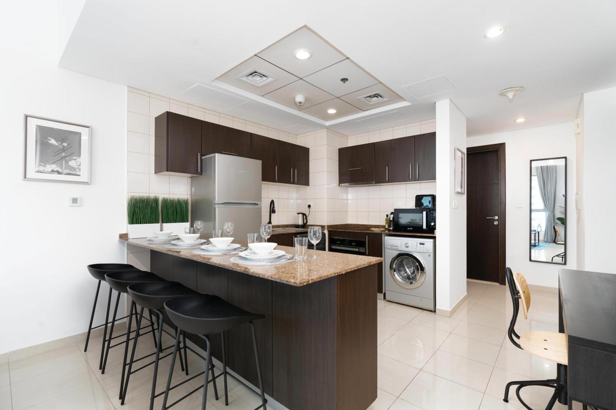 Ultimate / 2 Beds / Marina Views / Location In The Heart Of Marina / Perfect Vacation