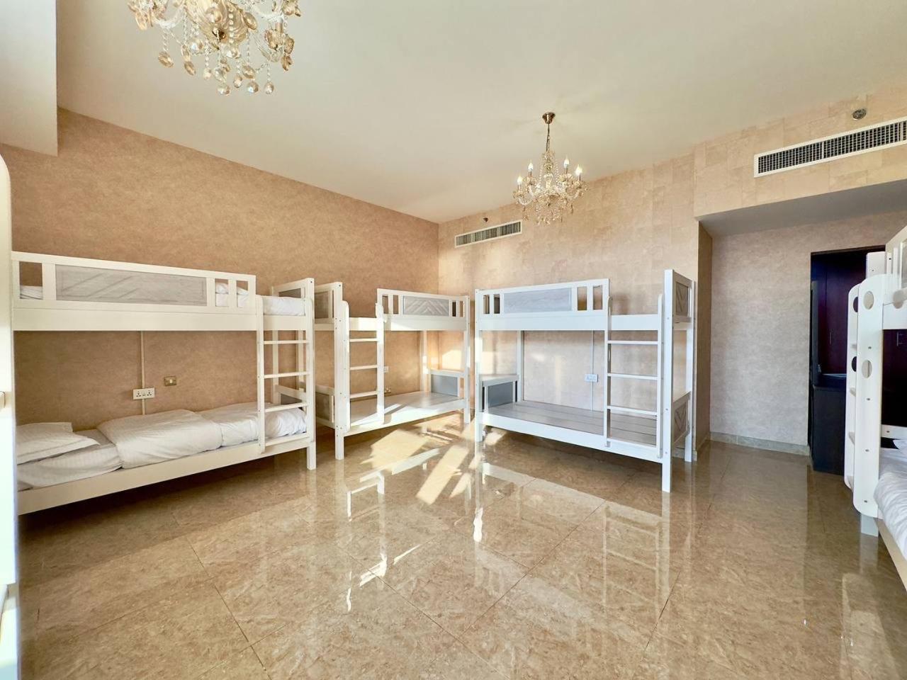 Albergue Ar Holiday Jbr 2
