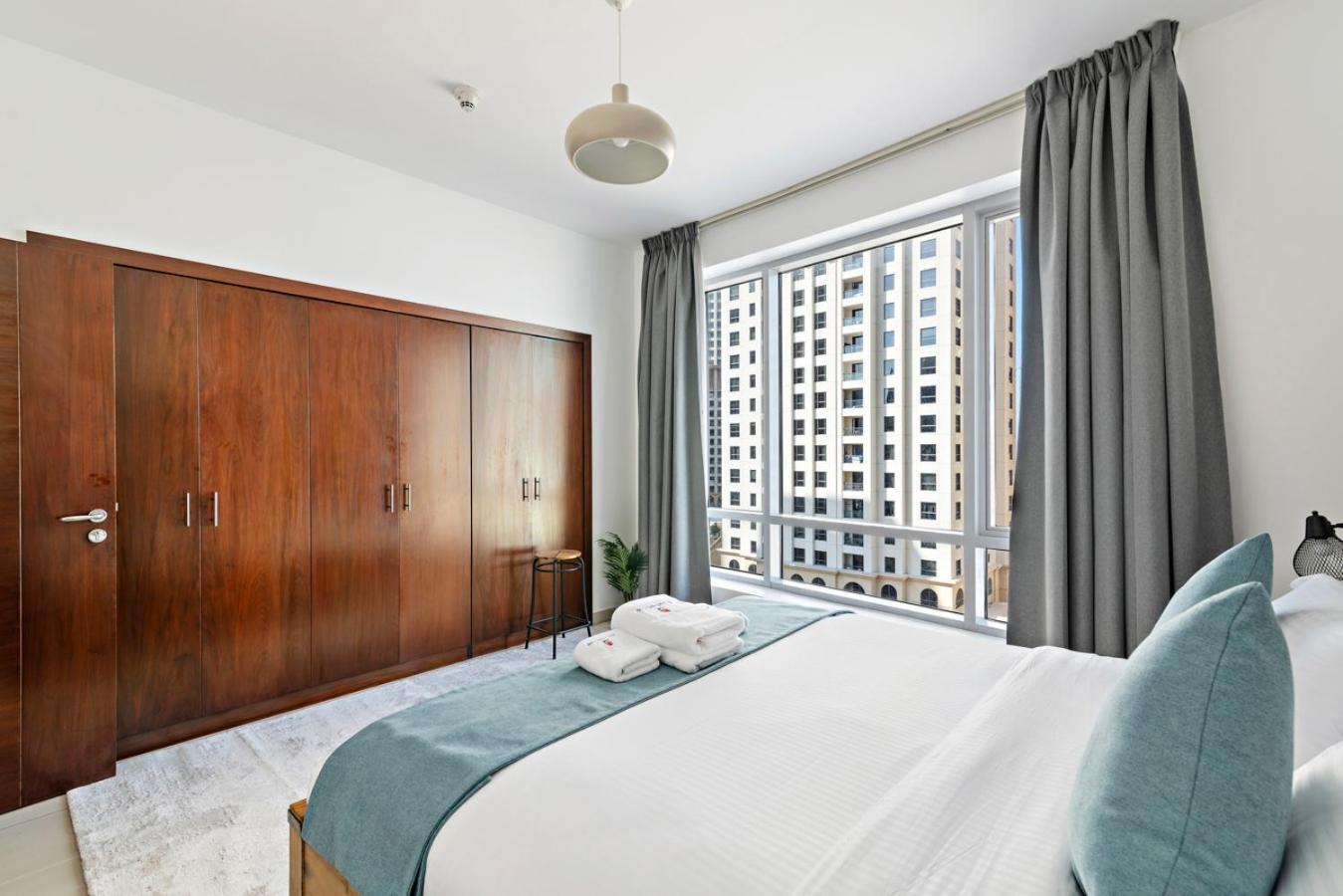 Stonetree - Spacious 1 Bedroom In Marina Apartment Dubai