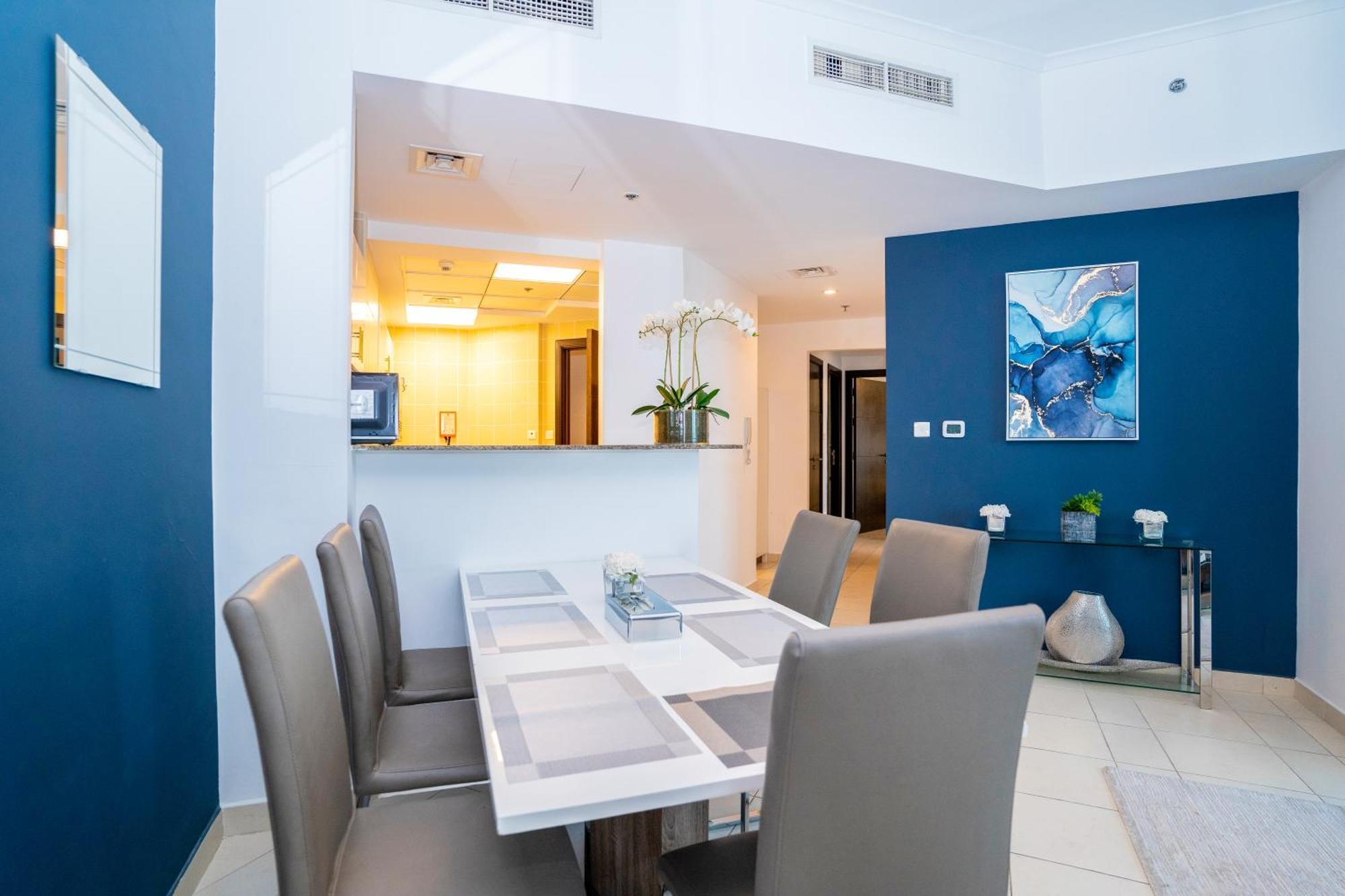 Homesgetaway - Cozy 2br At The Torch Marina *