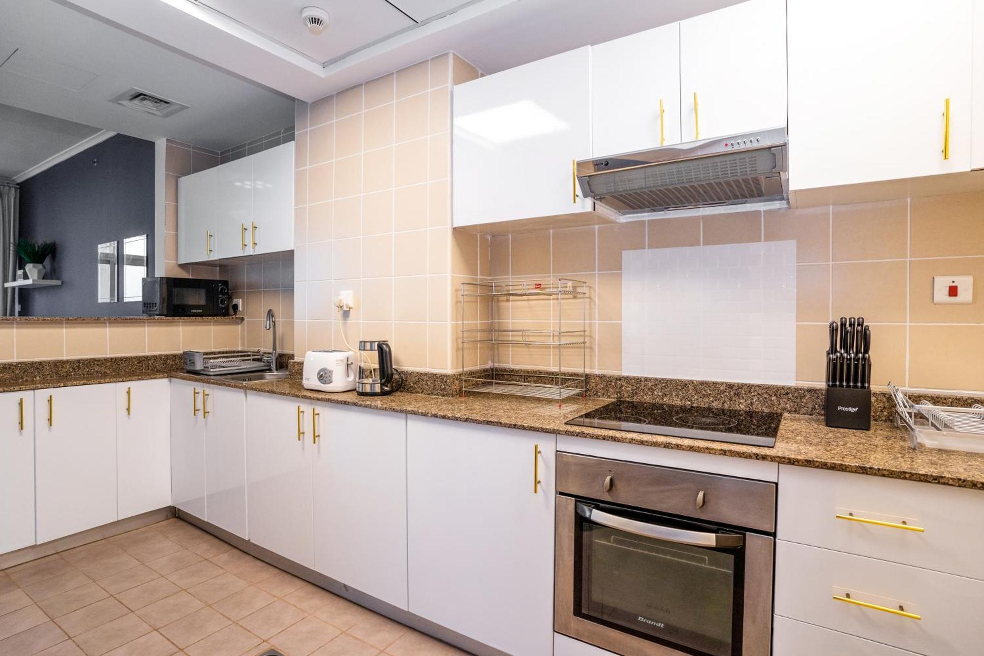 Apartment Homesgetaway - Cozy 2br At The Torch Marina *