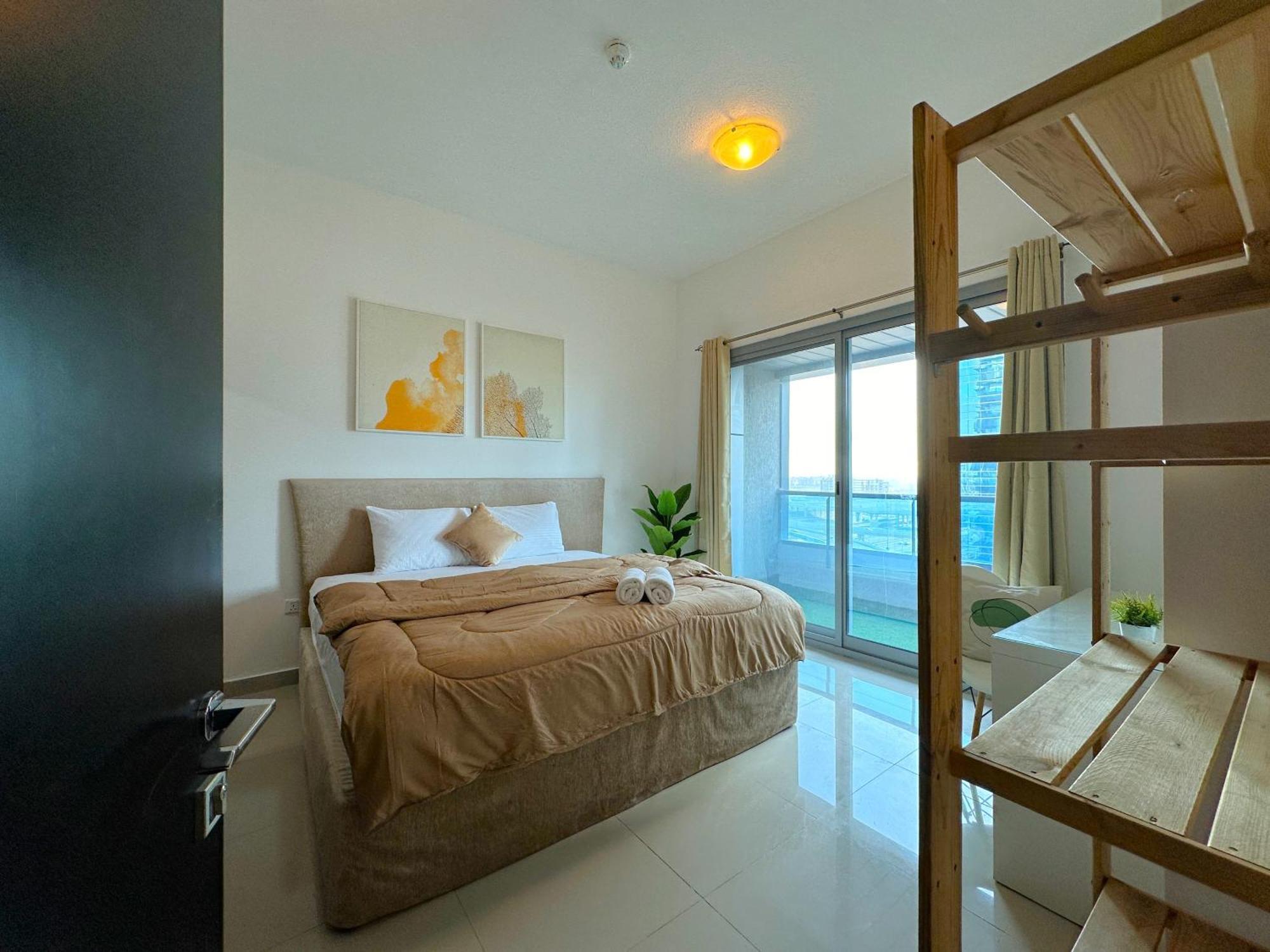 Apartment Luxury & Centric Flat With Balcony Views In Marina