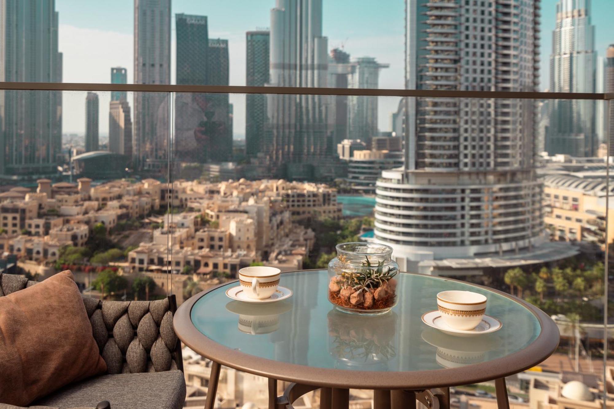 Prime Retreats @ Burj Royale By Emaar Daire *