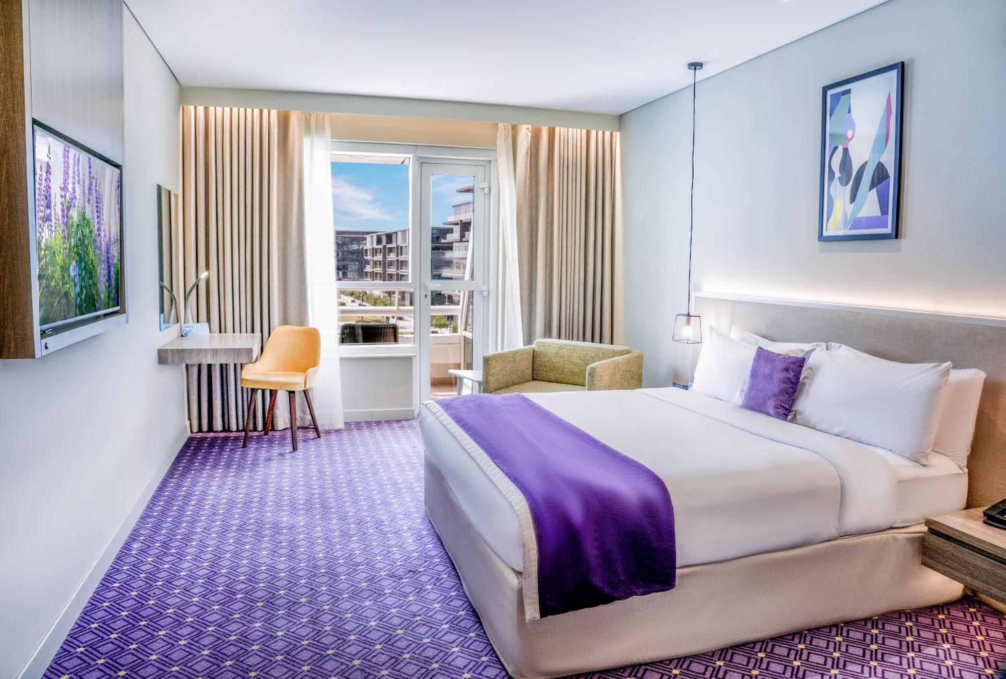 Leva And Suites, Opposite Downtown