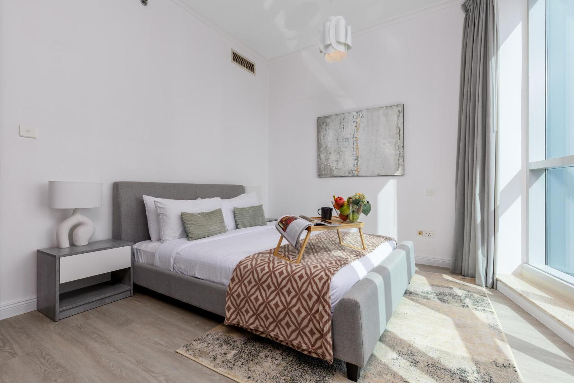 Apartamento Maison Privee - Modern Urban Retreat In The Heart Of Marina Dubai