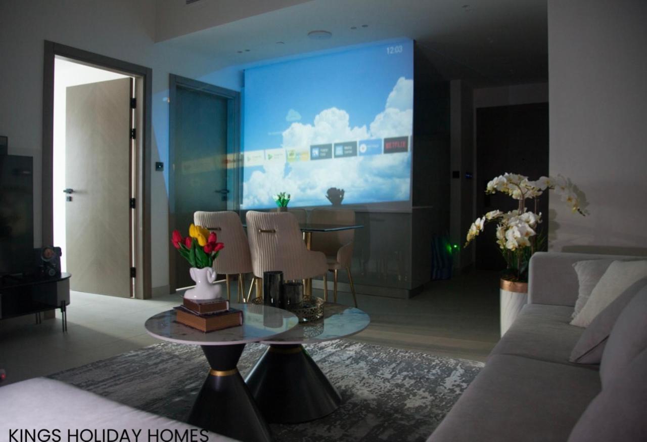 Binghatti Canal , Burj Khalifa View With Private Jacuzzi And Cinema Screen ,kings Apartamento *