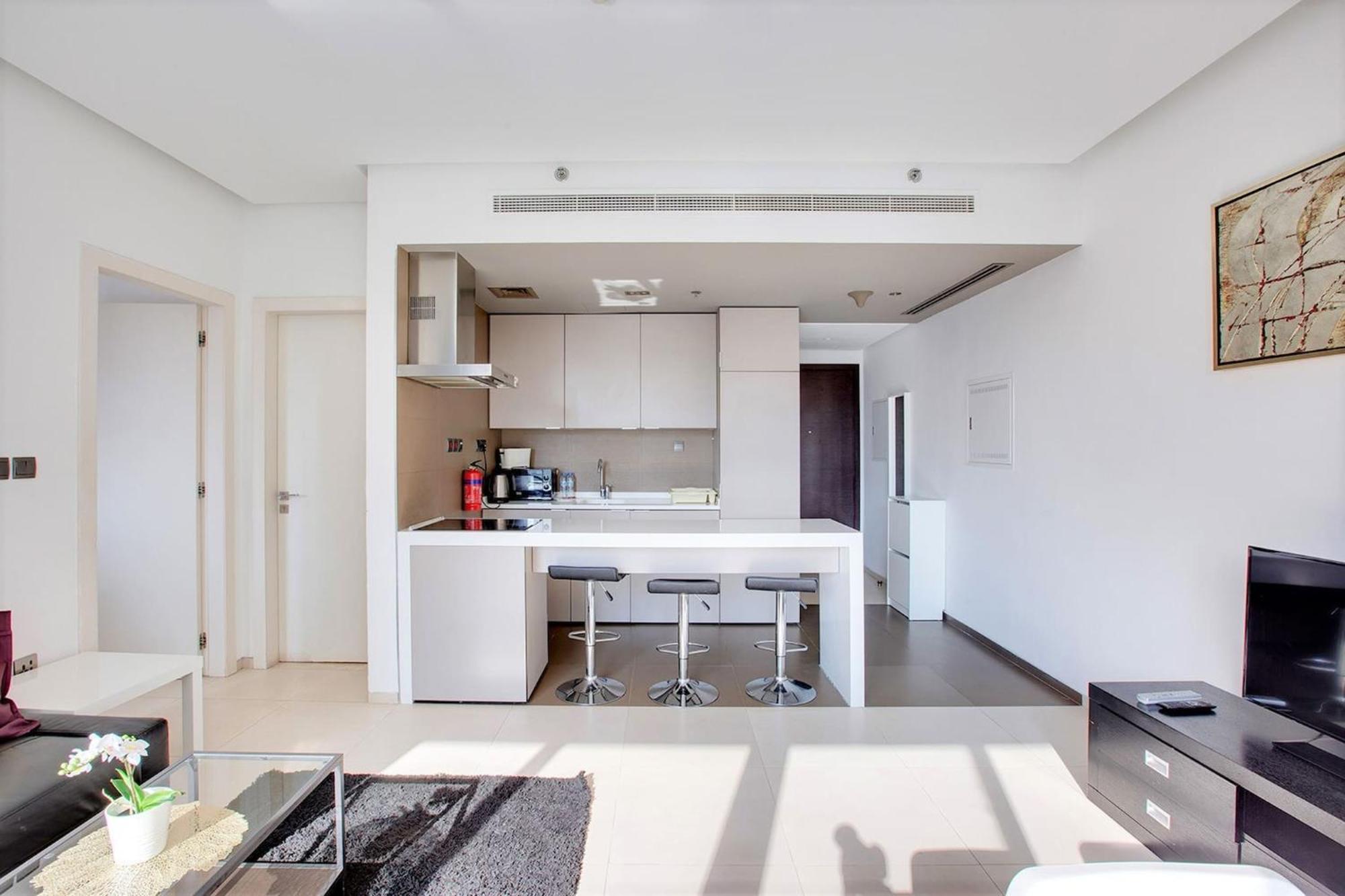 Daire New Stylish 1 Bd In West Avenue Marina Dubai