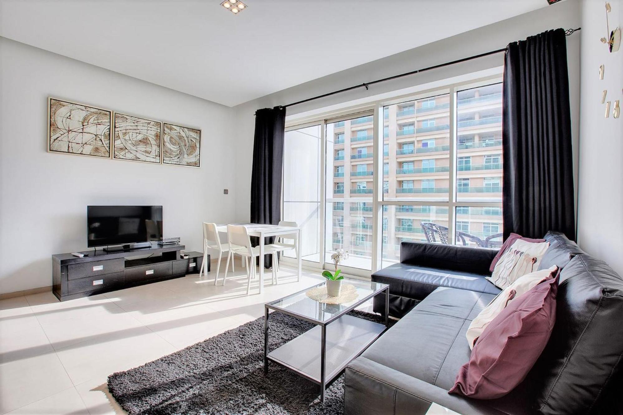 New Stylish 1 Bd In West Avenue Marina Daire *