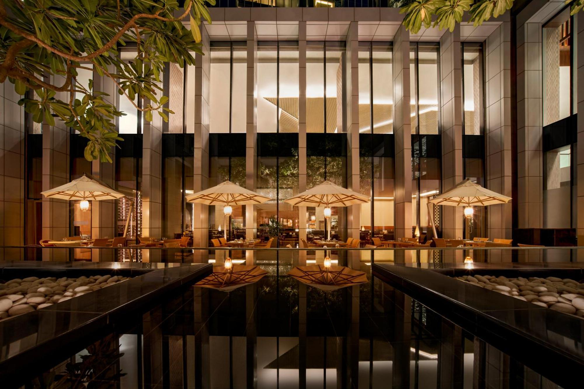 Anantara Downtown Hotel 5*