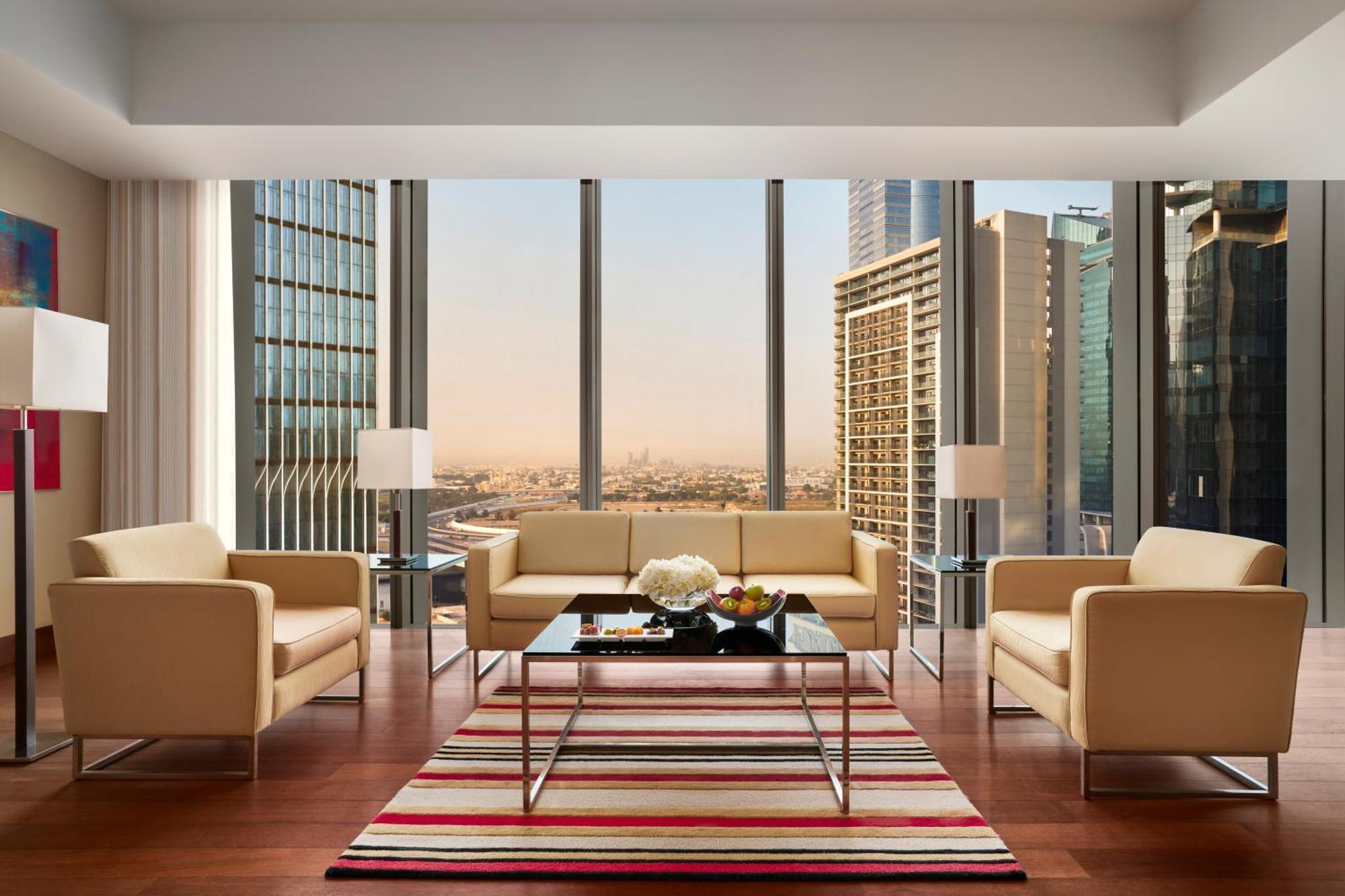 Anantara Downtown 5*