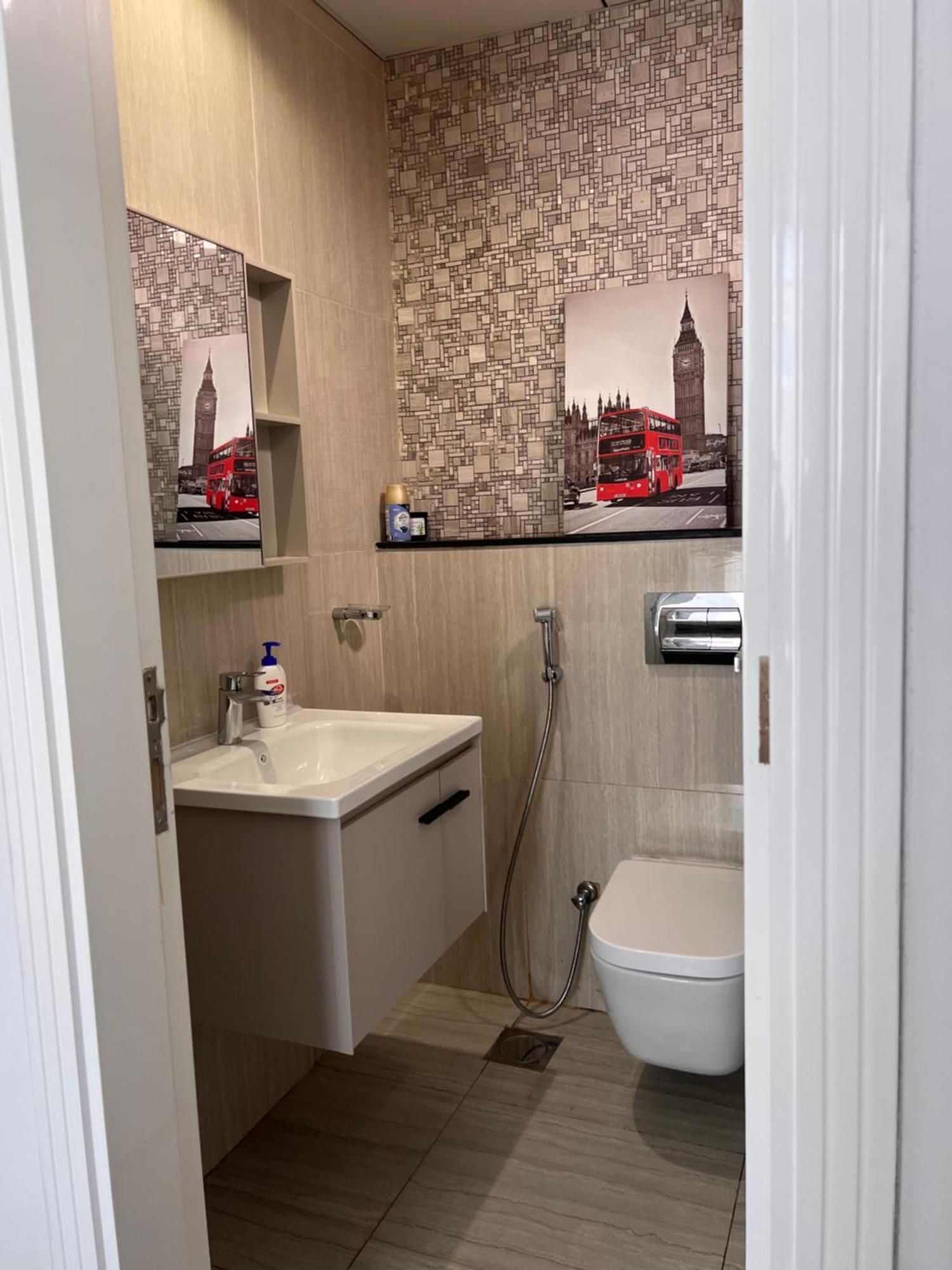 Apartment One Bed In Plazzo Heights Jvc *