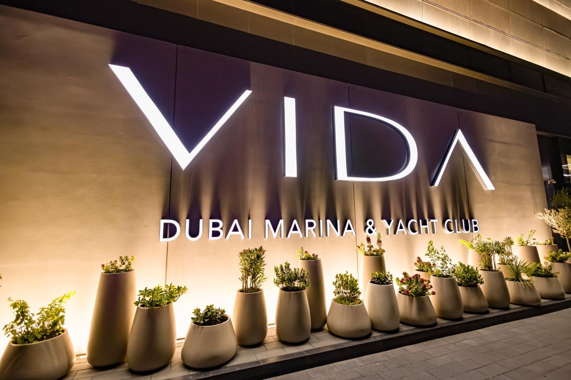 Apartment Vida Marina & Yacht Club , And Residences , Luxurious 2br