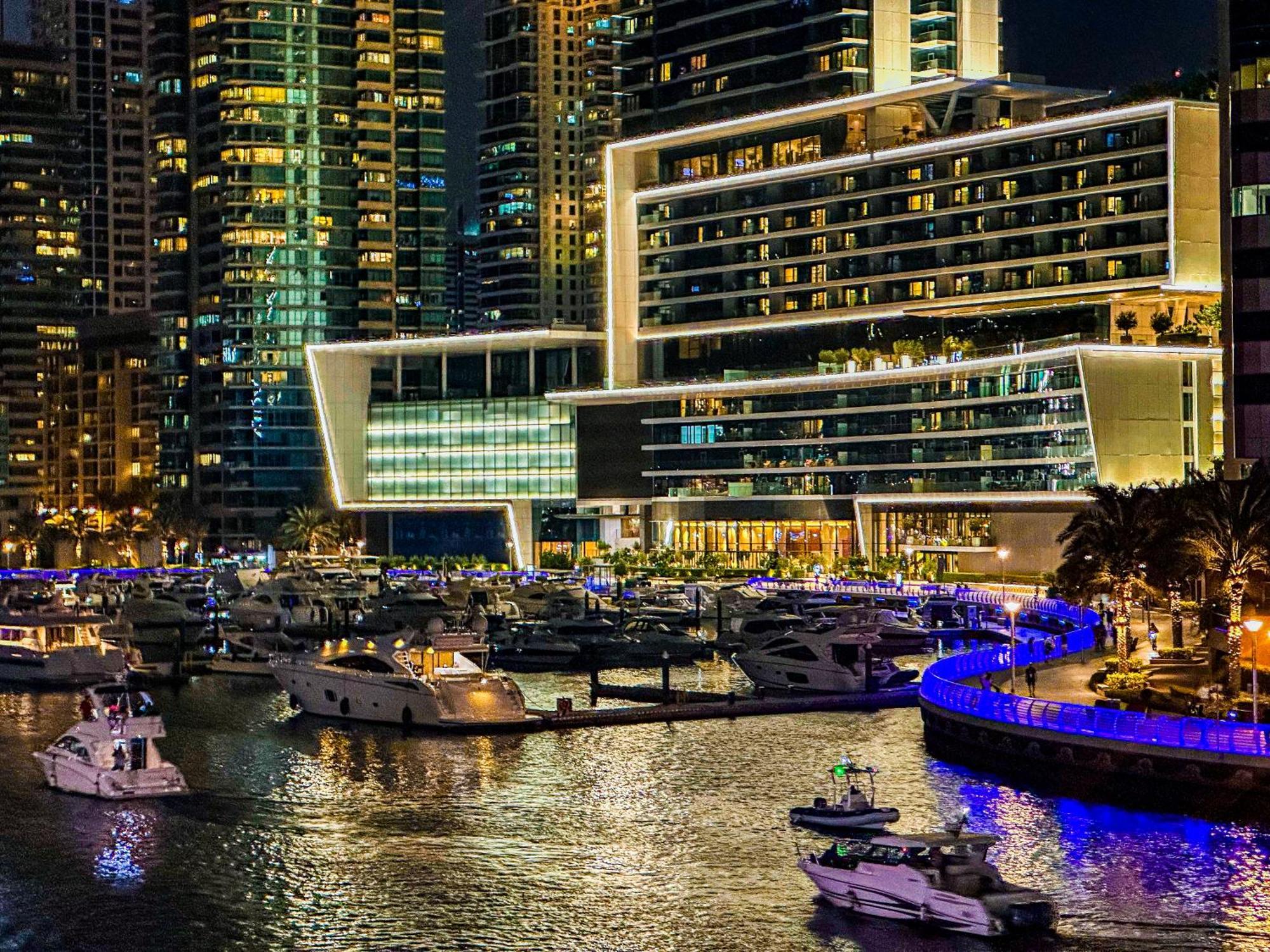 Vida Marina & Yacht Club , And Residences , Luxurious 2br Apartment