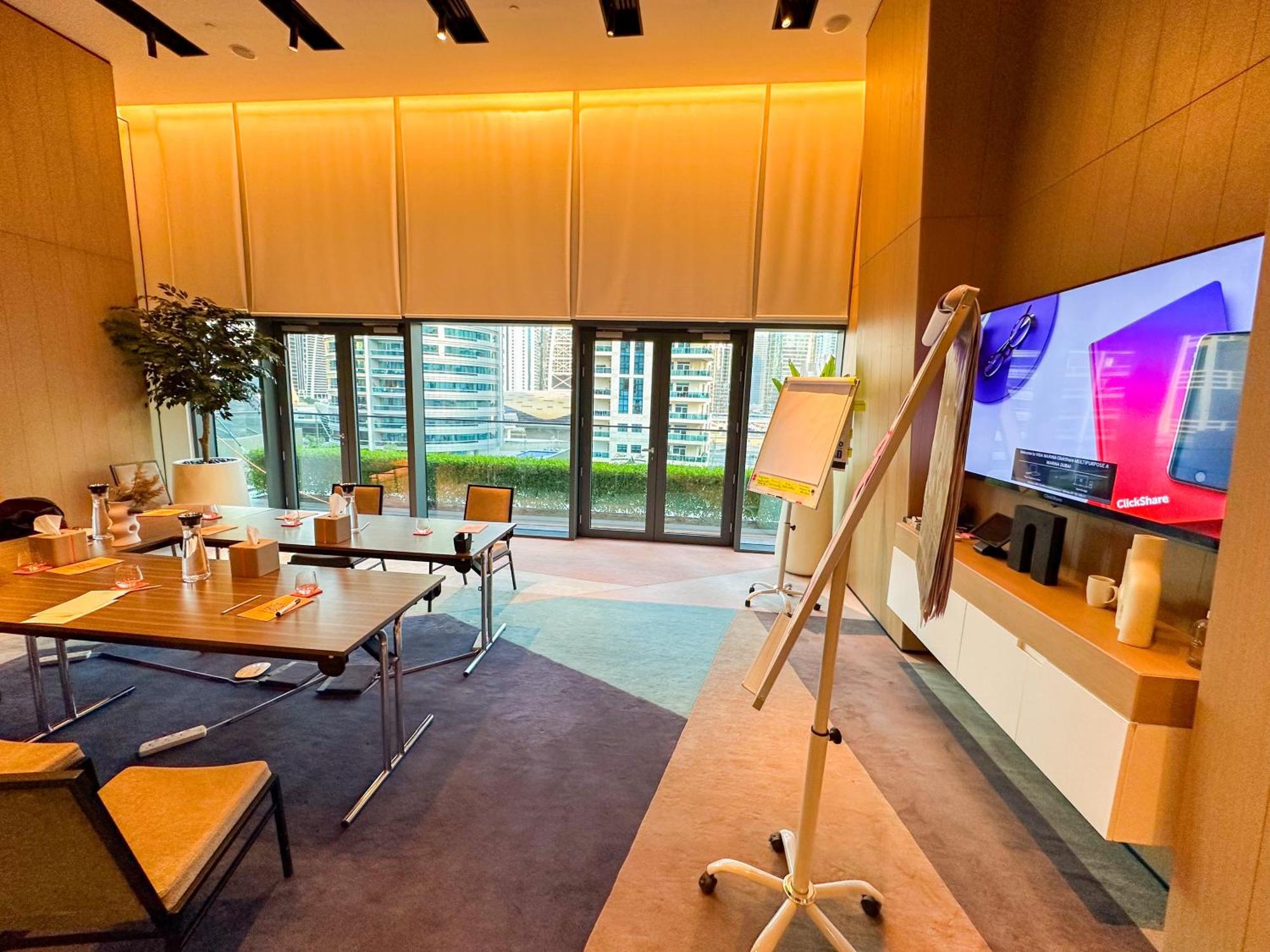 Vida Marina & Yacht Club , And Residences , Luxurious 2br