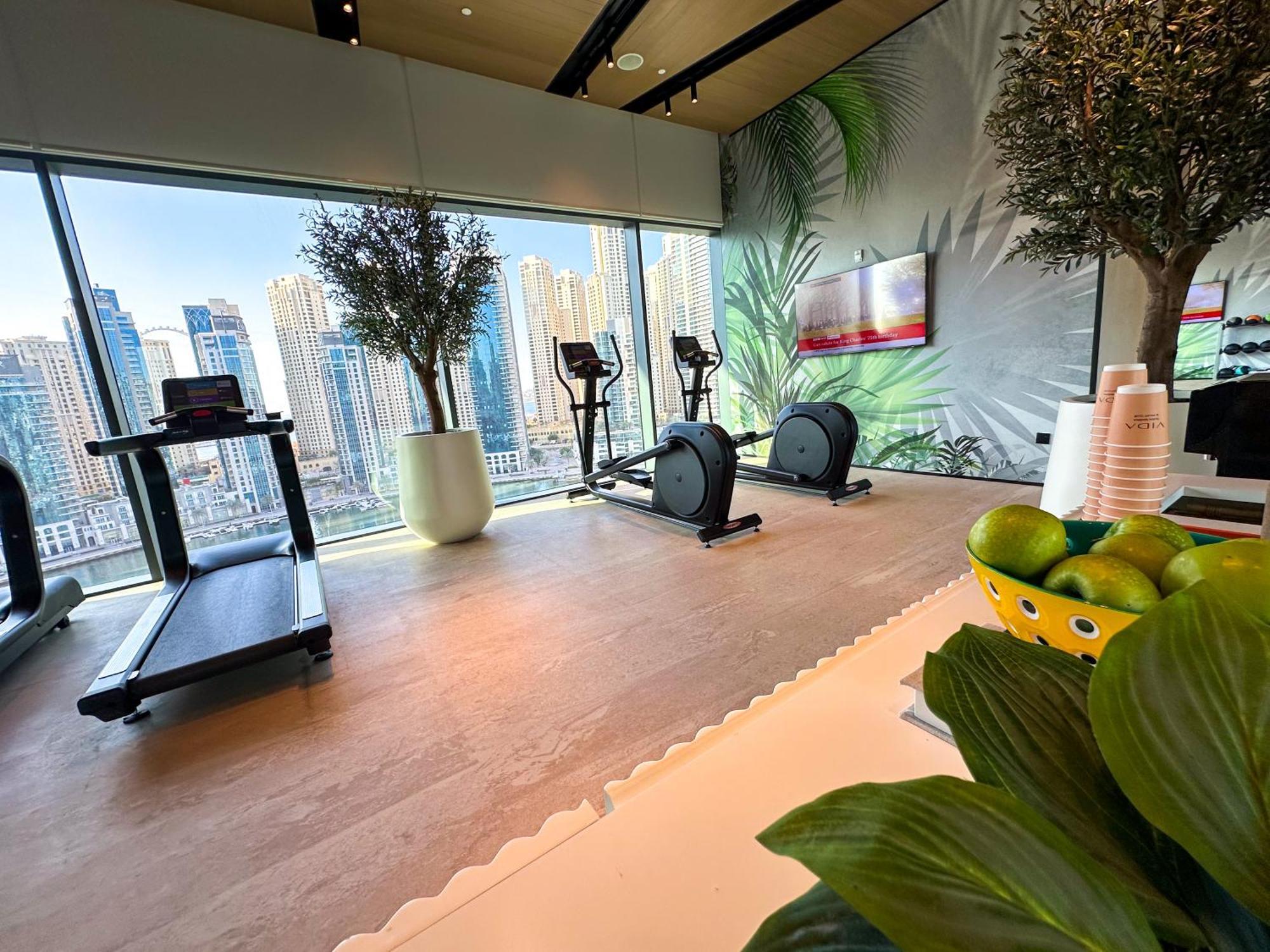 Apartment Vida Marina & Yacht Club , And Residences , Luxurious 2br *