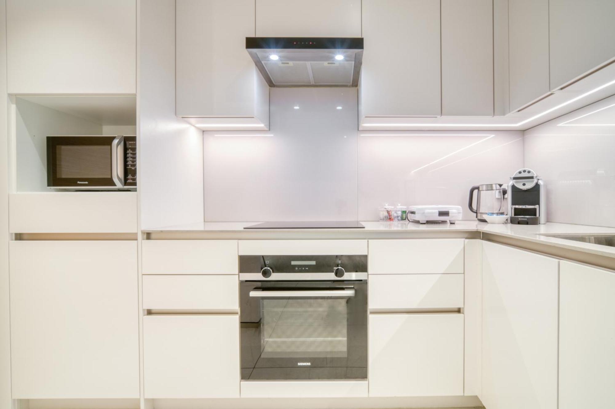 Address Jbr Sea View, Jumeirah Residence, Marina - Mint
