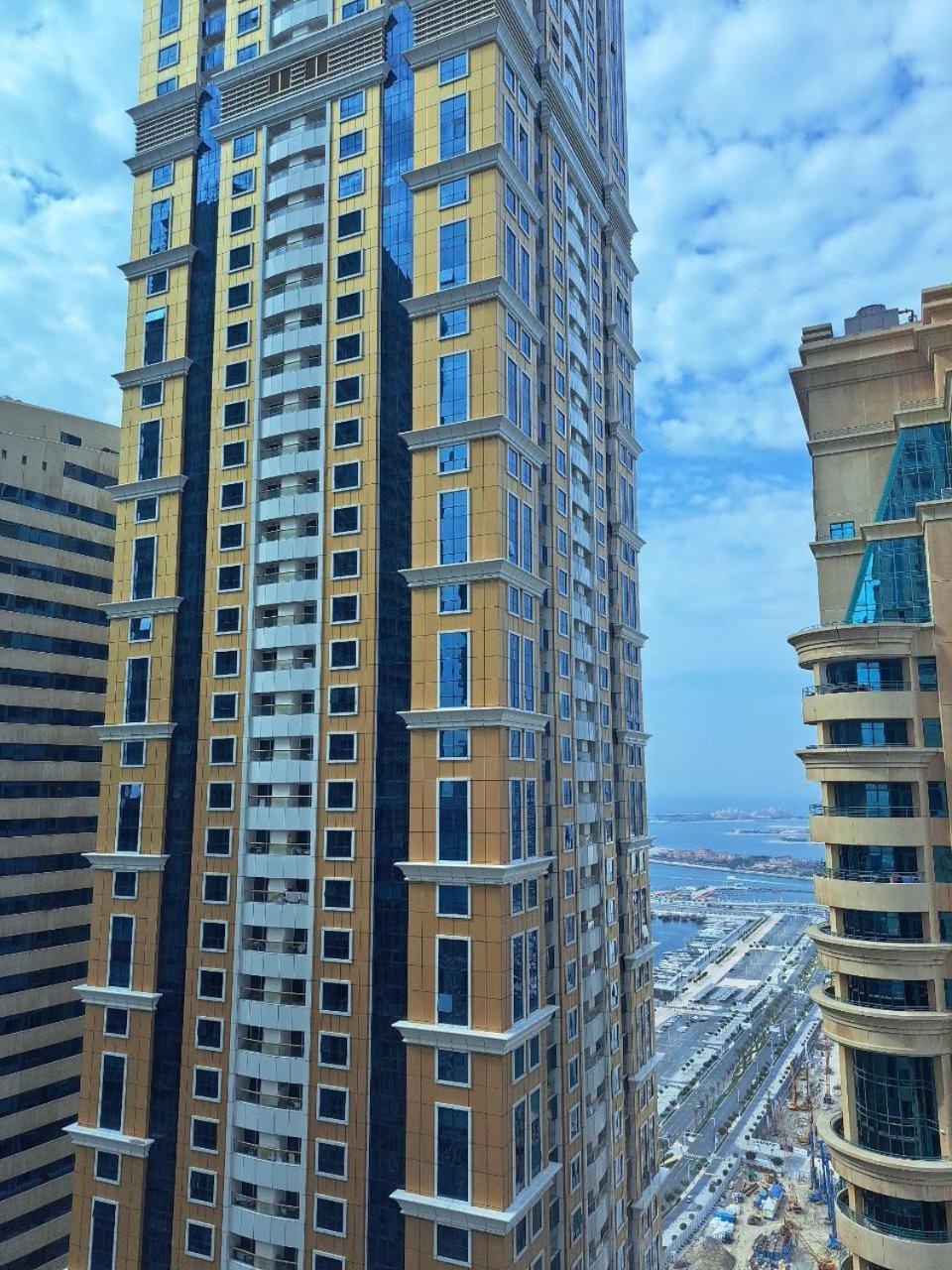 Serenity Paradise 2br In Marina * Dubai