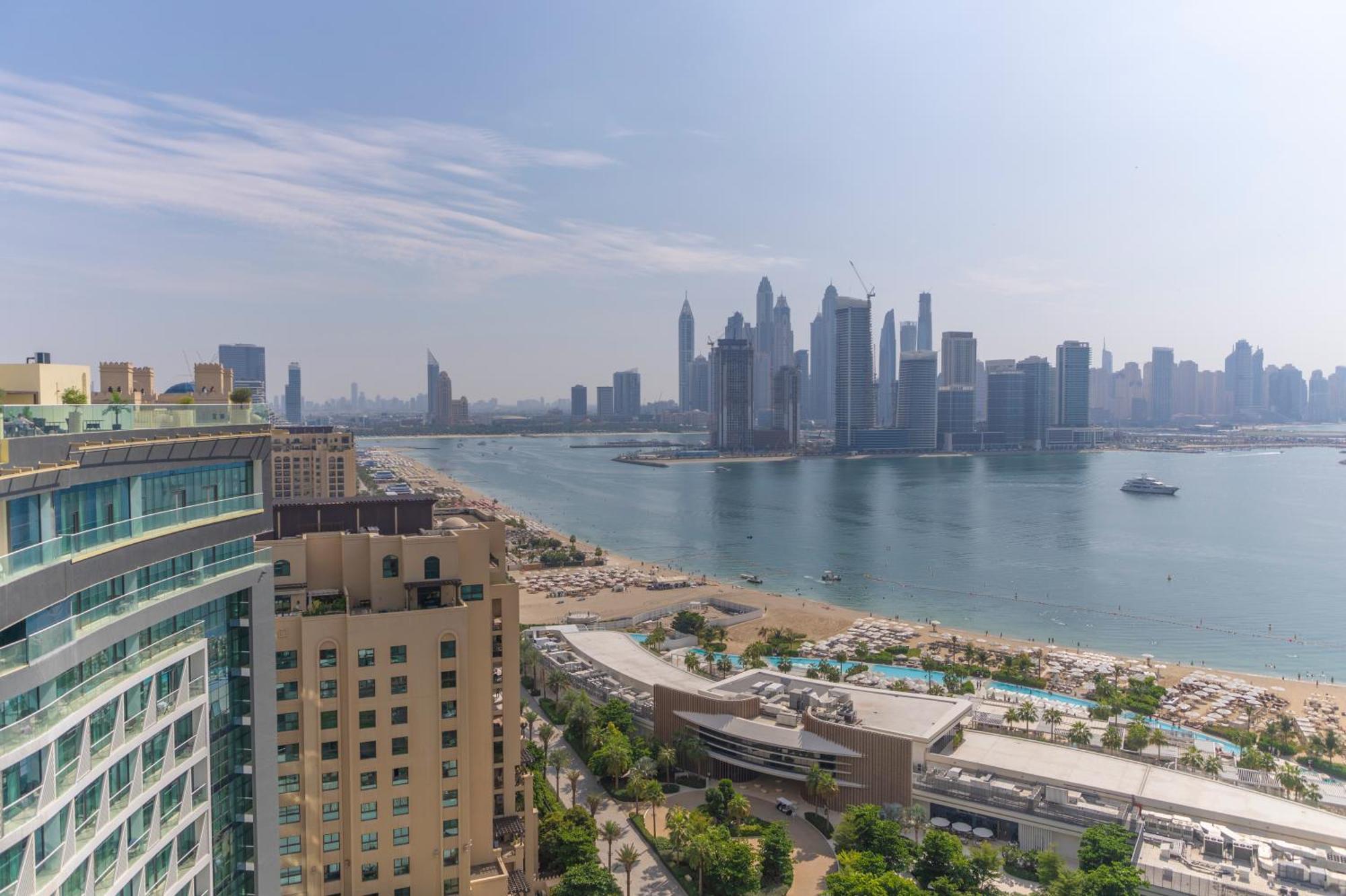 With Private Access At Palm Jumeirah *