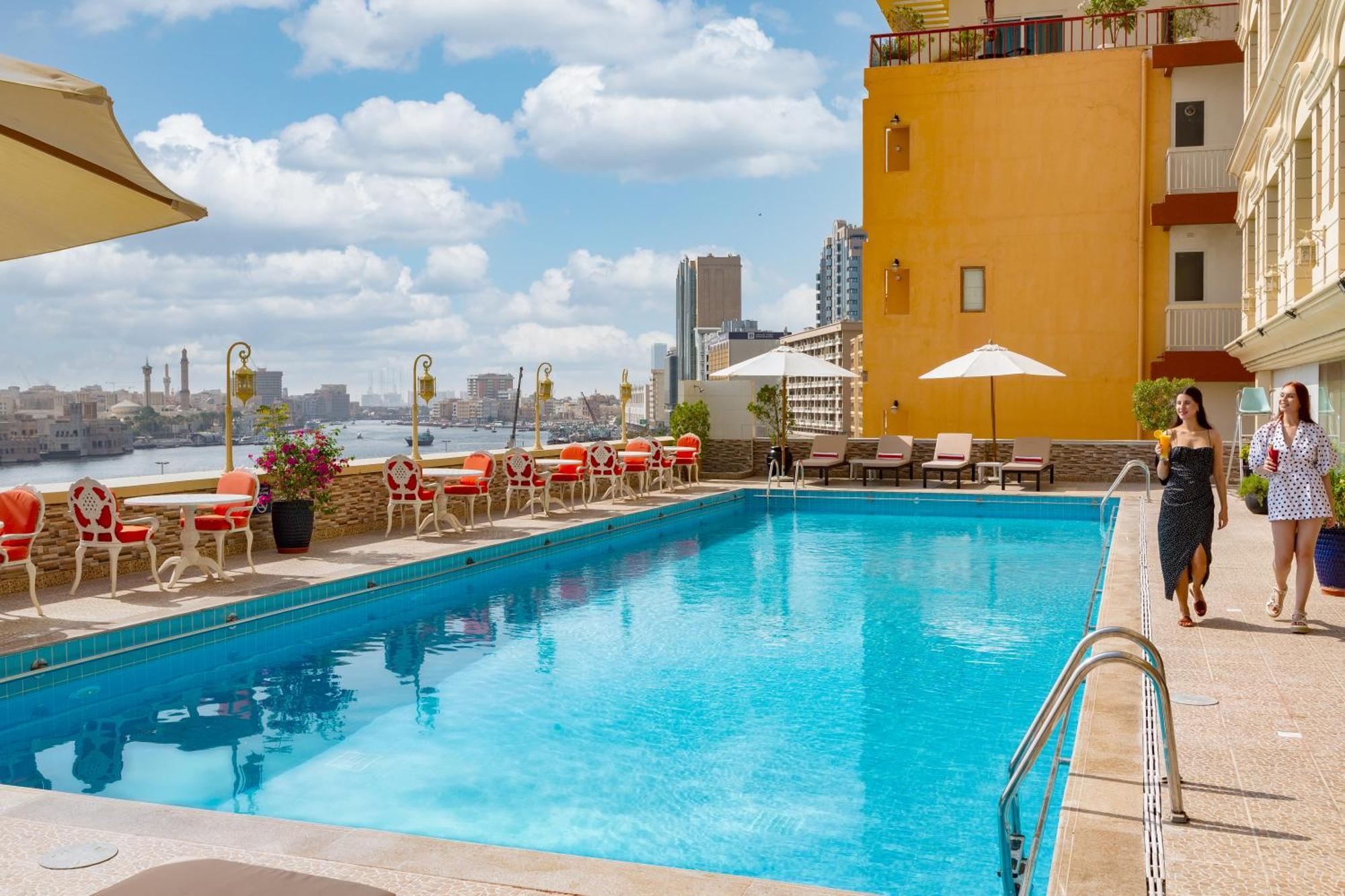 Carlton Tower Hotel