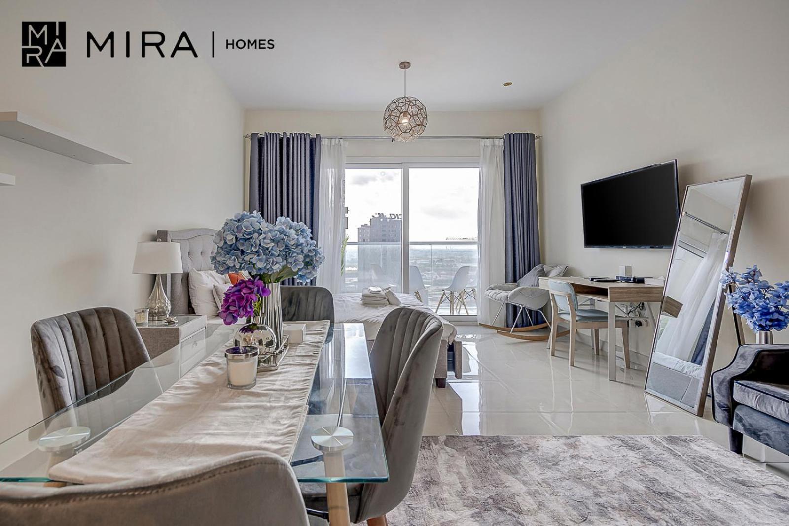 Apartamento Mira Homes - Lovely In Ag Tower With Free Parking *