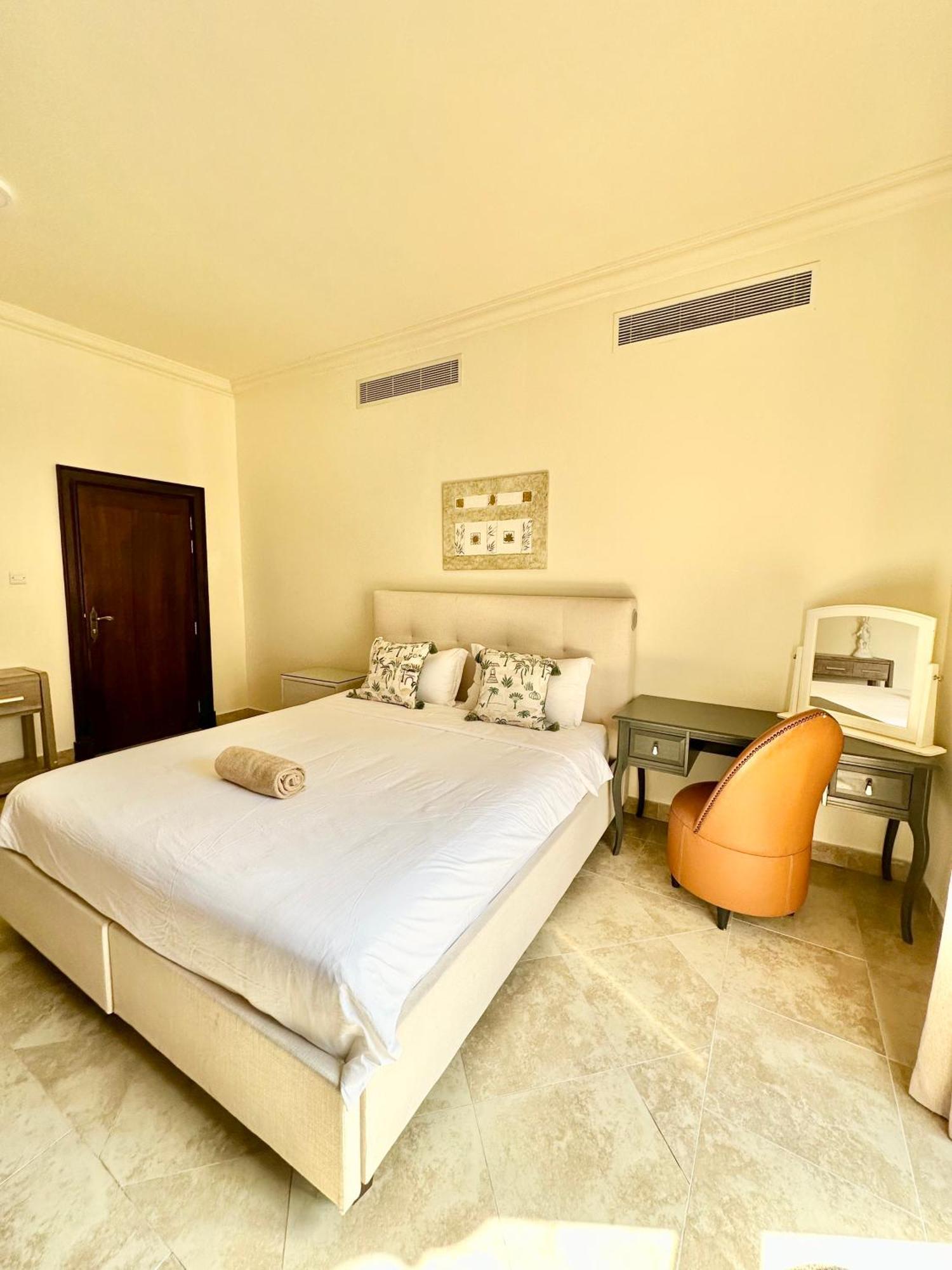 Dari Guest house *