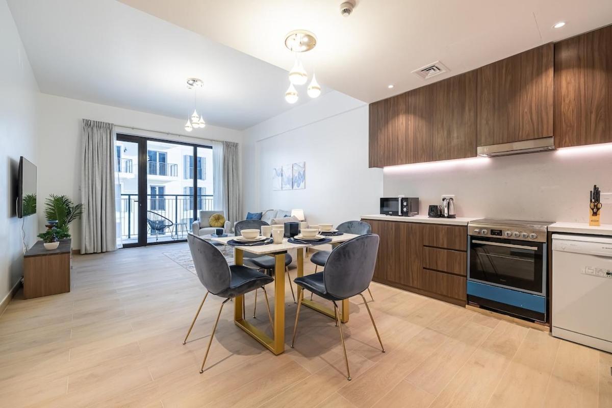 1bdr In La With Sea View Apartment Dubai
