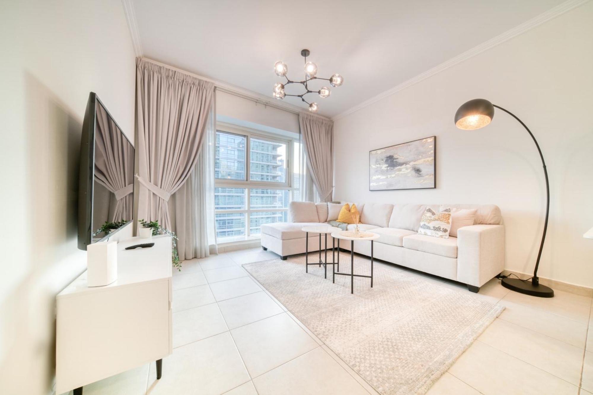Marina Quays West, Marina - Mint * Dubai