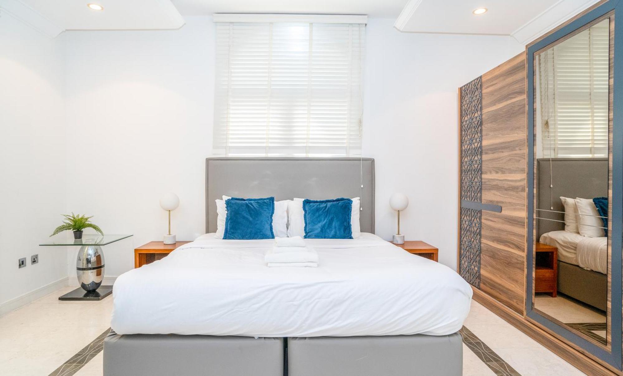 Villa Vacay Lettings -private Pool & Beach At Palm Jumeirah *