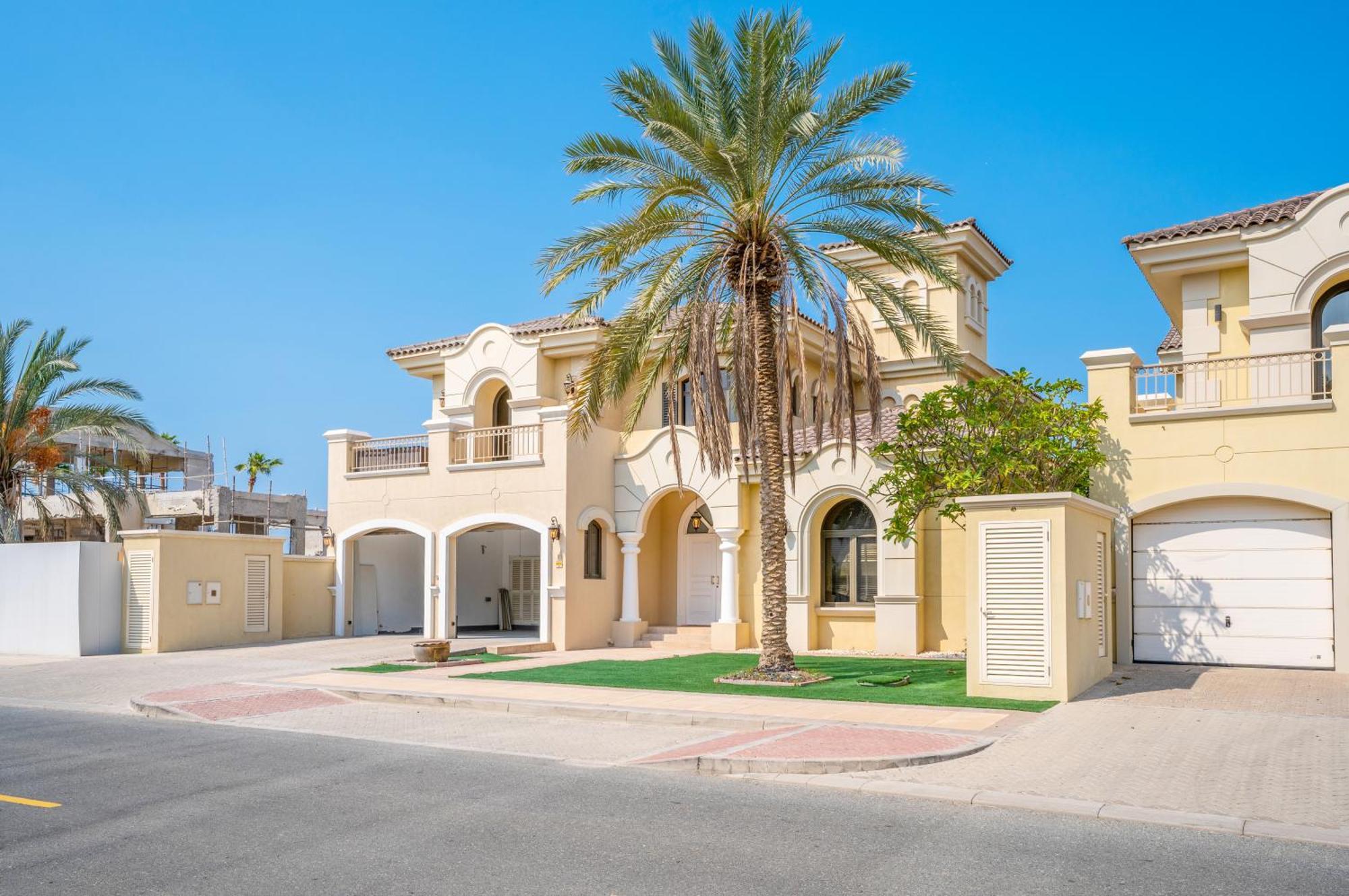 Vacay Lettings -private Pool & Beach At Palm Jumeirah
