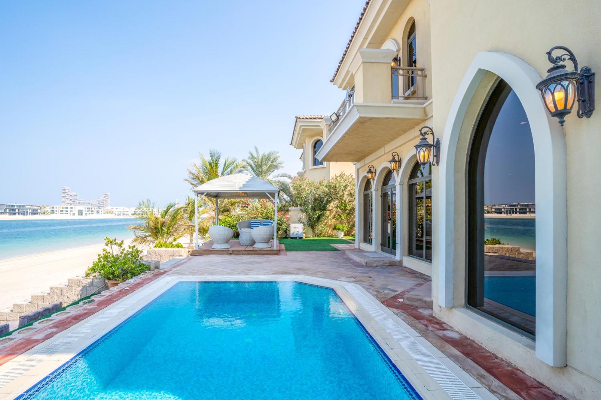 Vacay Lettings -private Pool & Beach At Palm Jumeirah *
