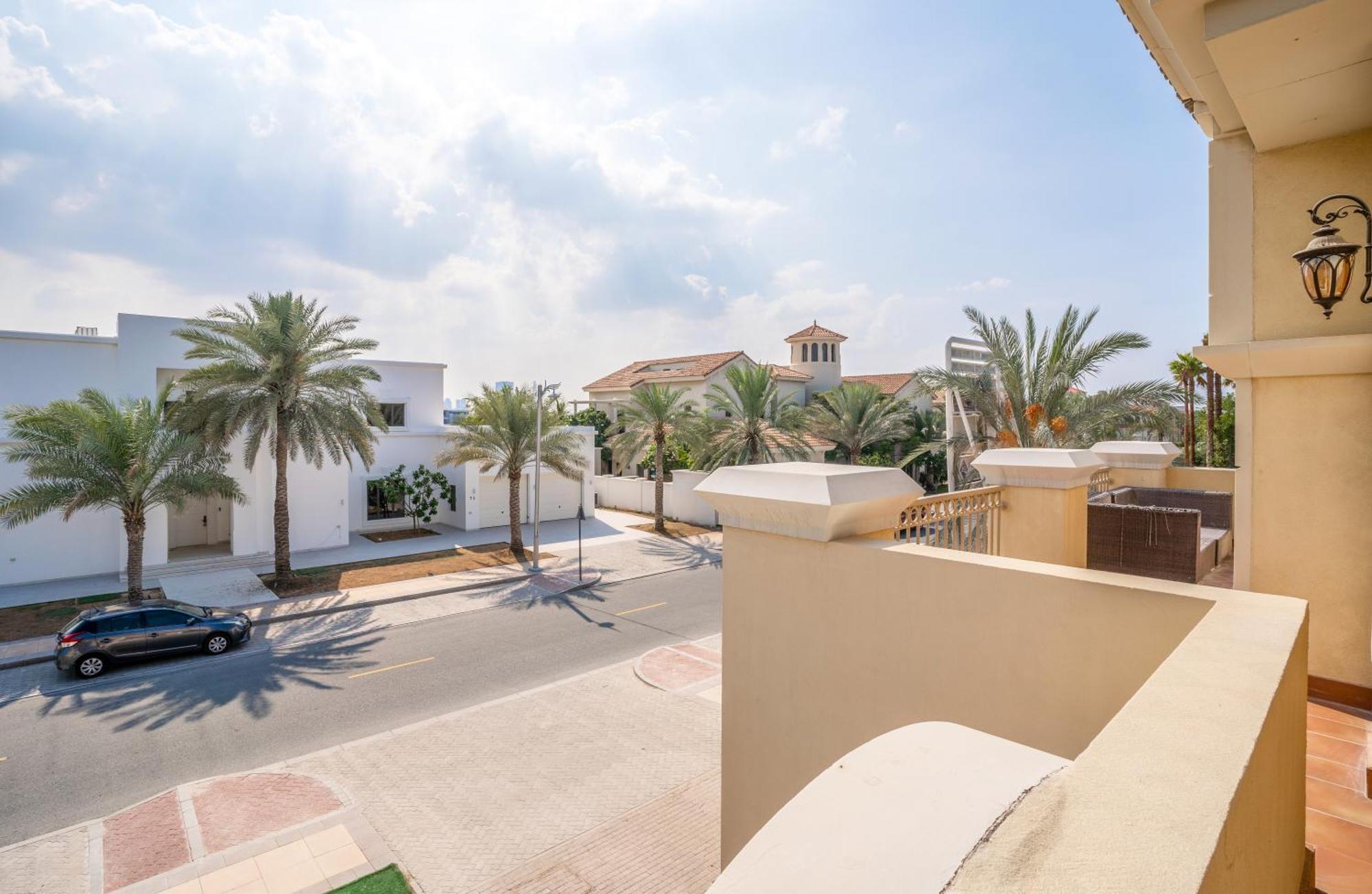 Vacay Lettings -private Pool & Beach At Palm Jumeirah *