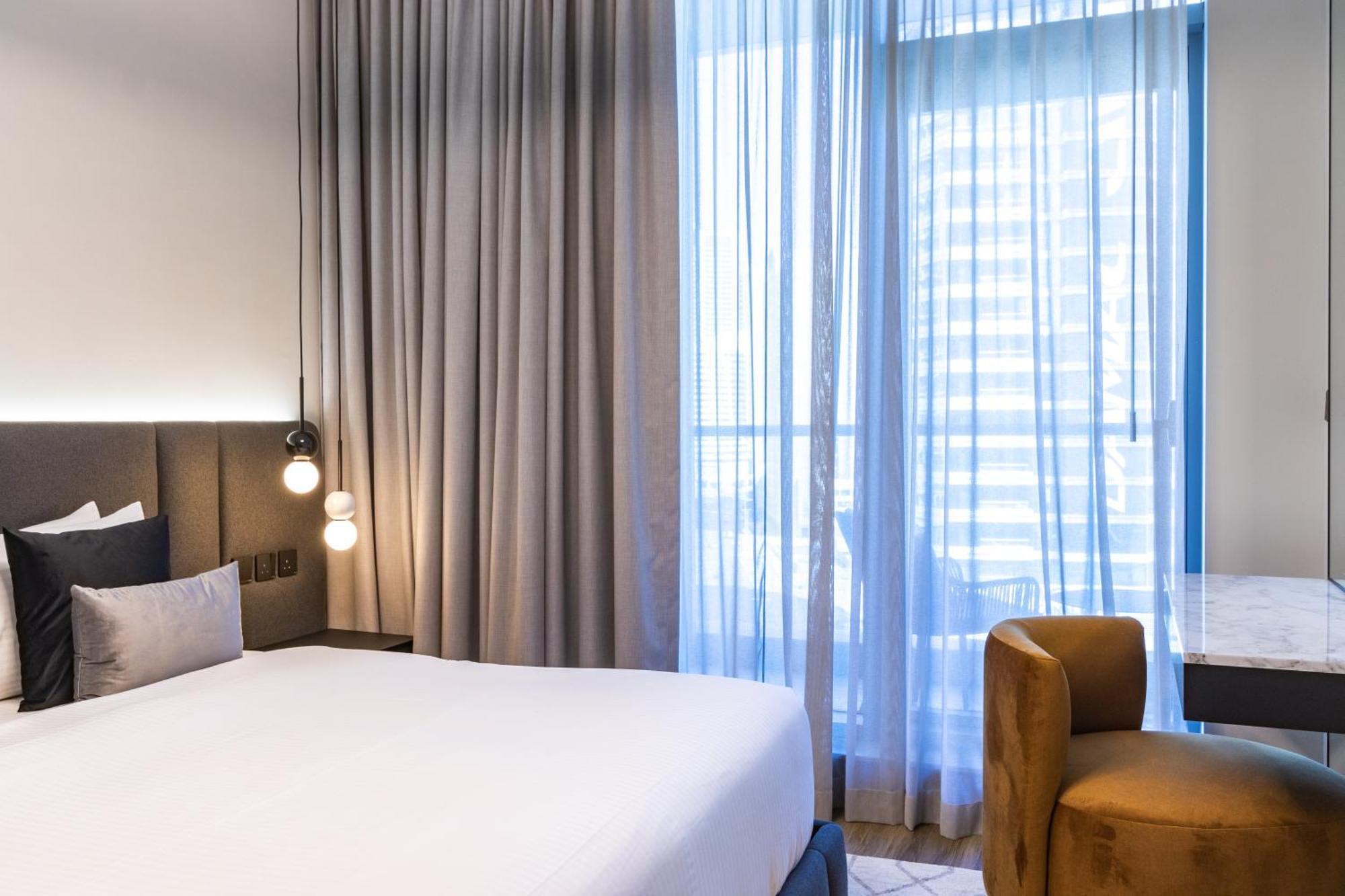 Daire Homesgetaway - Contemporary 1 Bedroom In J One *