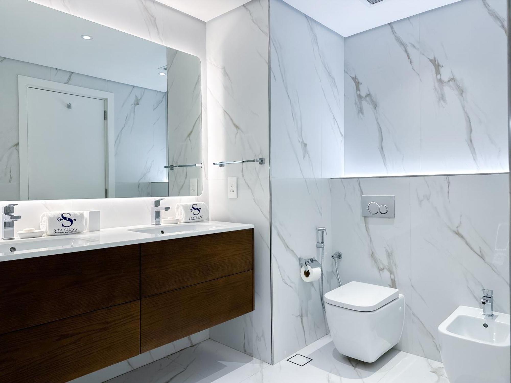 Renovated Marina View In Oceana *