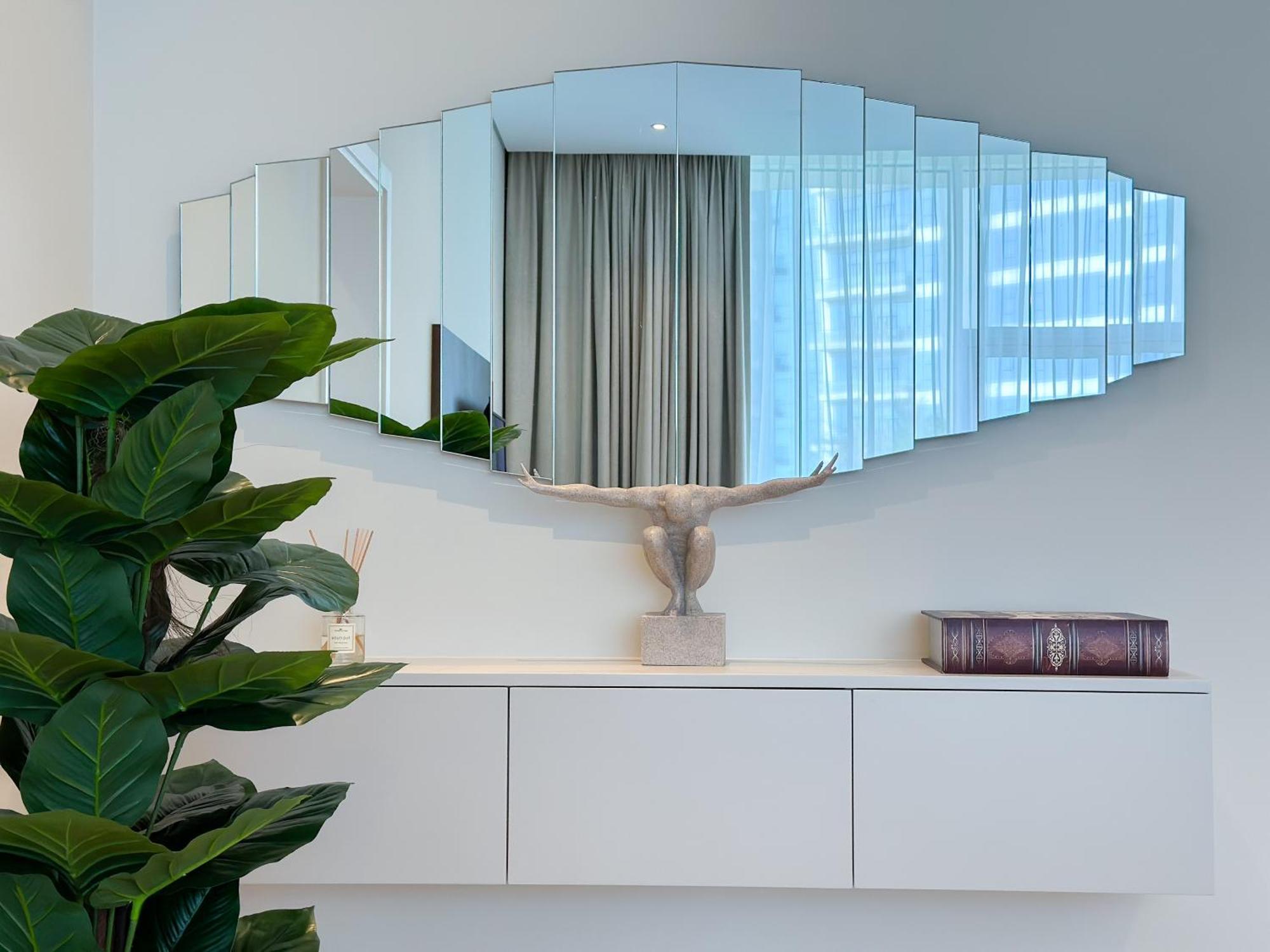Apartment Renovated Marina View In Oceana Dubai