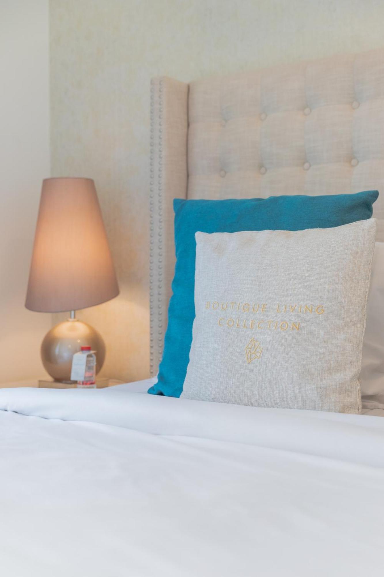 Boutique Living - Burj Views - Renovated Daire