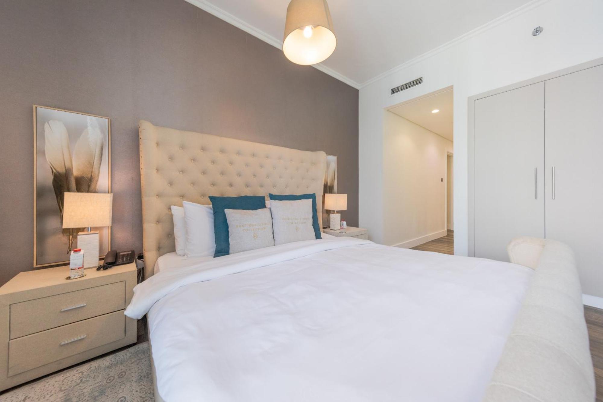 Daire Boutique Living - Burj Views - Renovated *