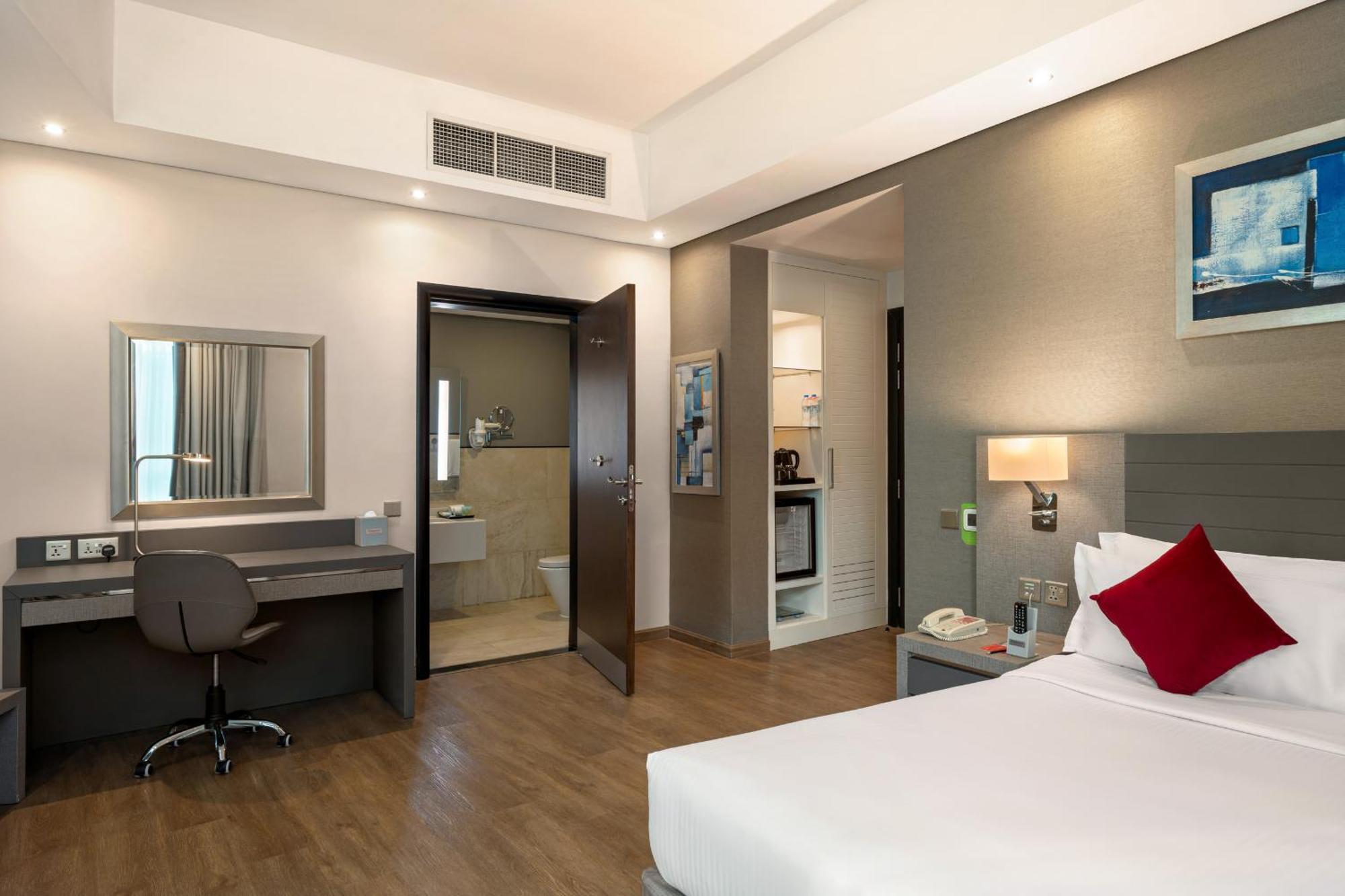 Ramada By Wyndham Barsha Heights Dubai