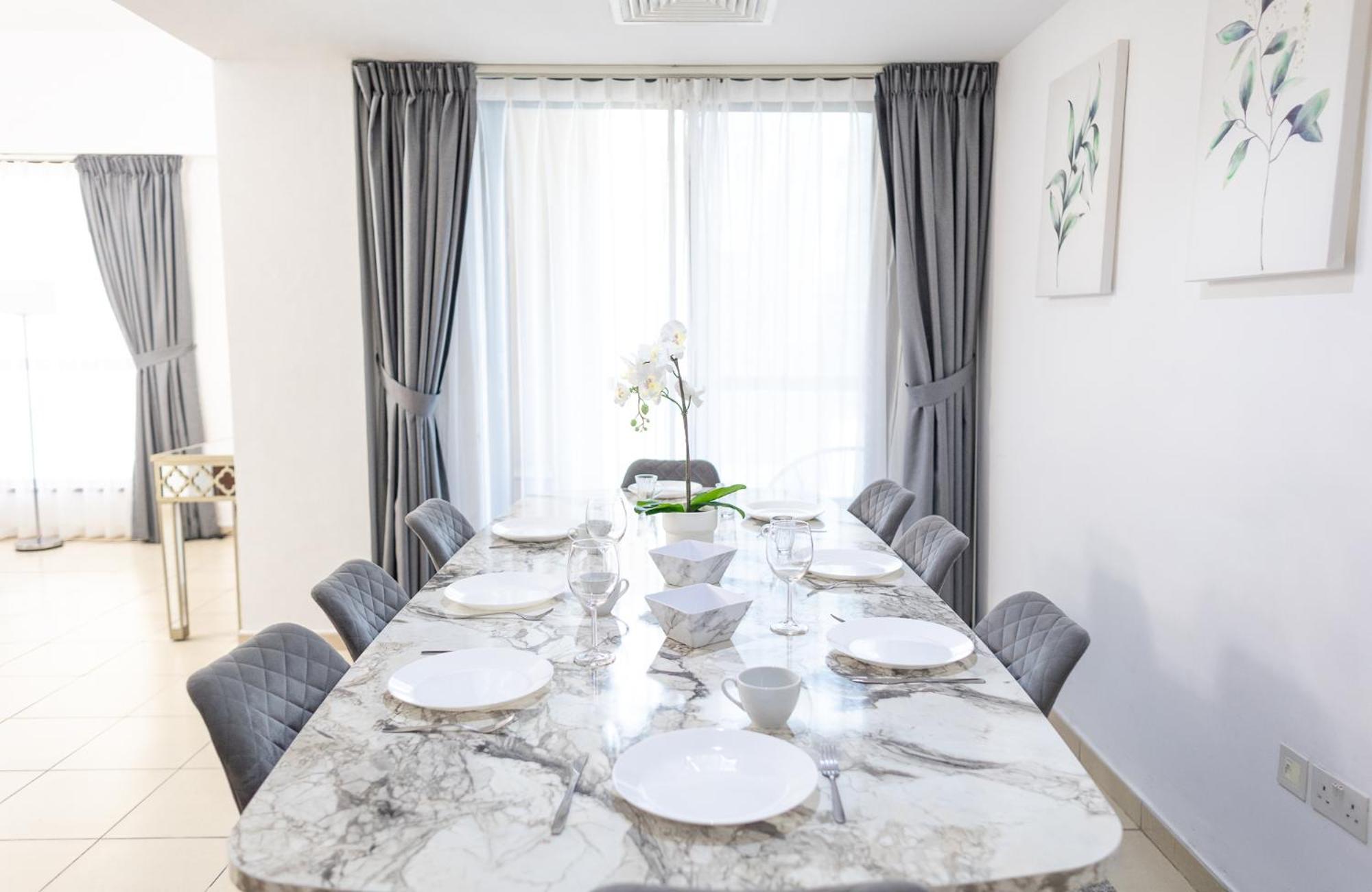 Happy Season - Jbr Apartments, Beach Front, Top Furnished Apartment