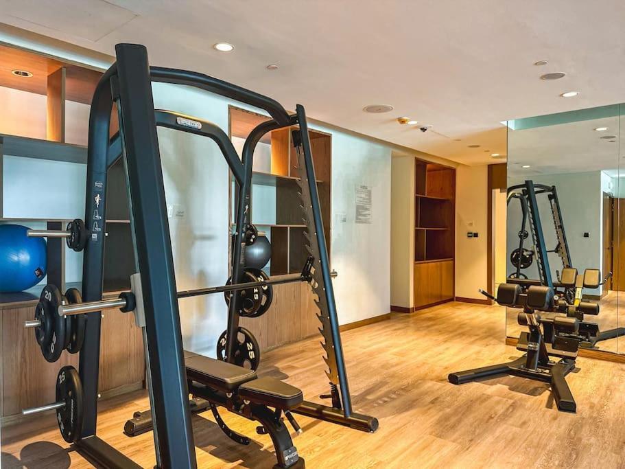 Higuests - Beautiful 2br On 35th Floor With Amazing City View *