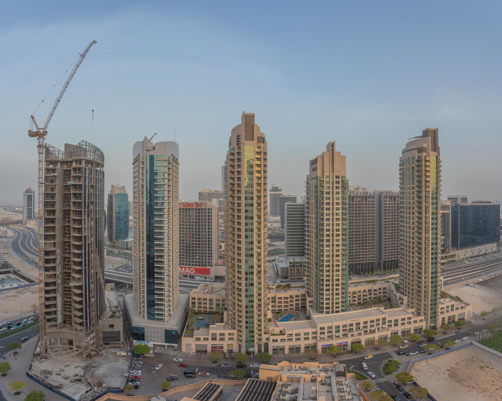 Bellavista Burj Royal: Downtown Dubai