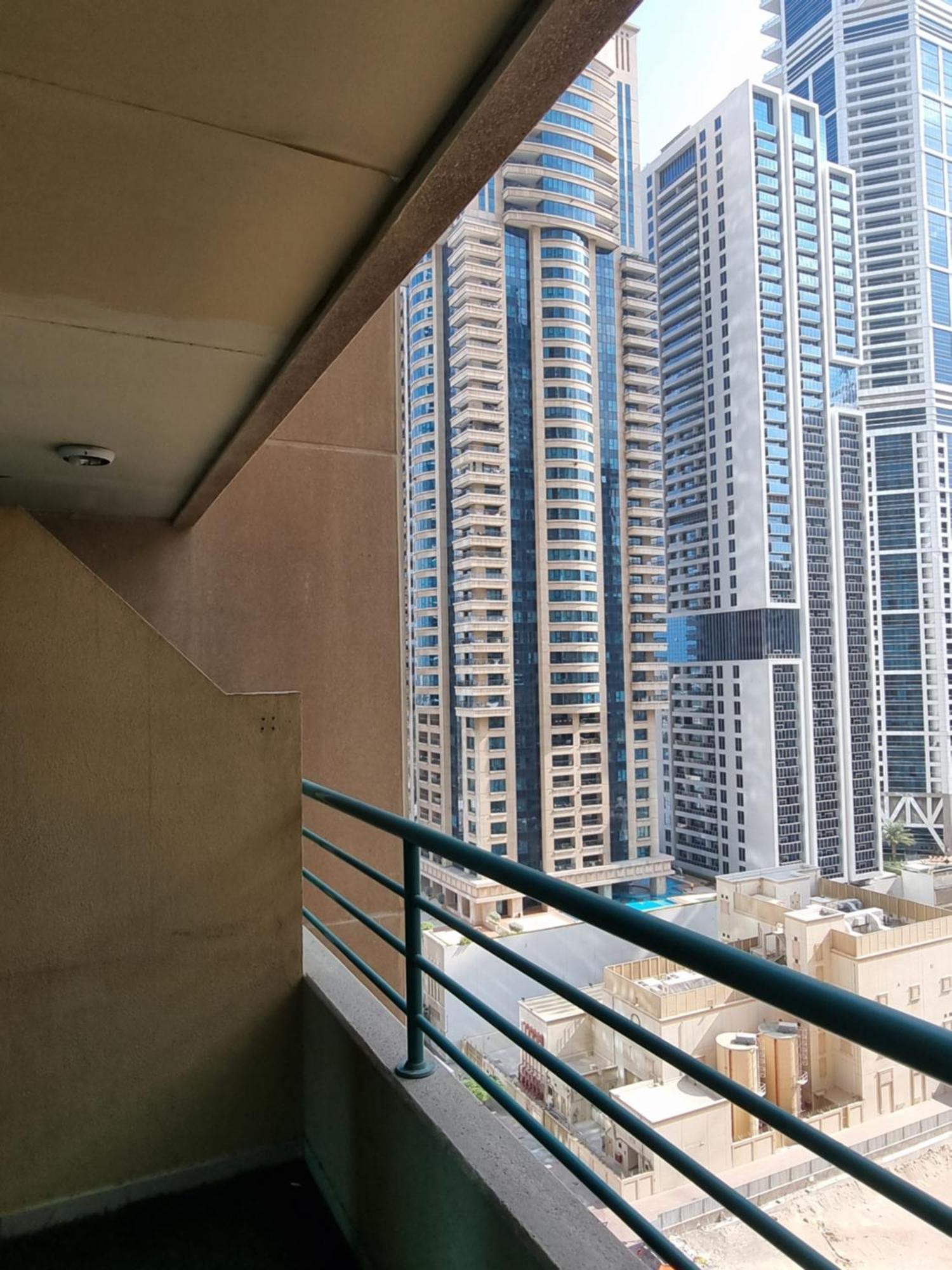 Daire Granada Marina Crown Dubai