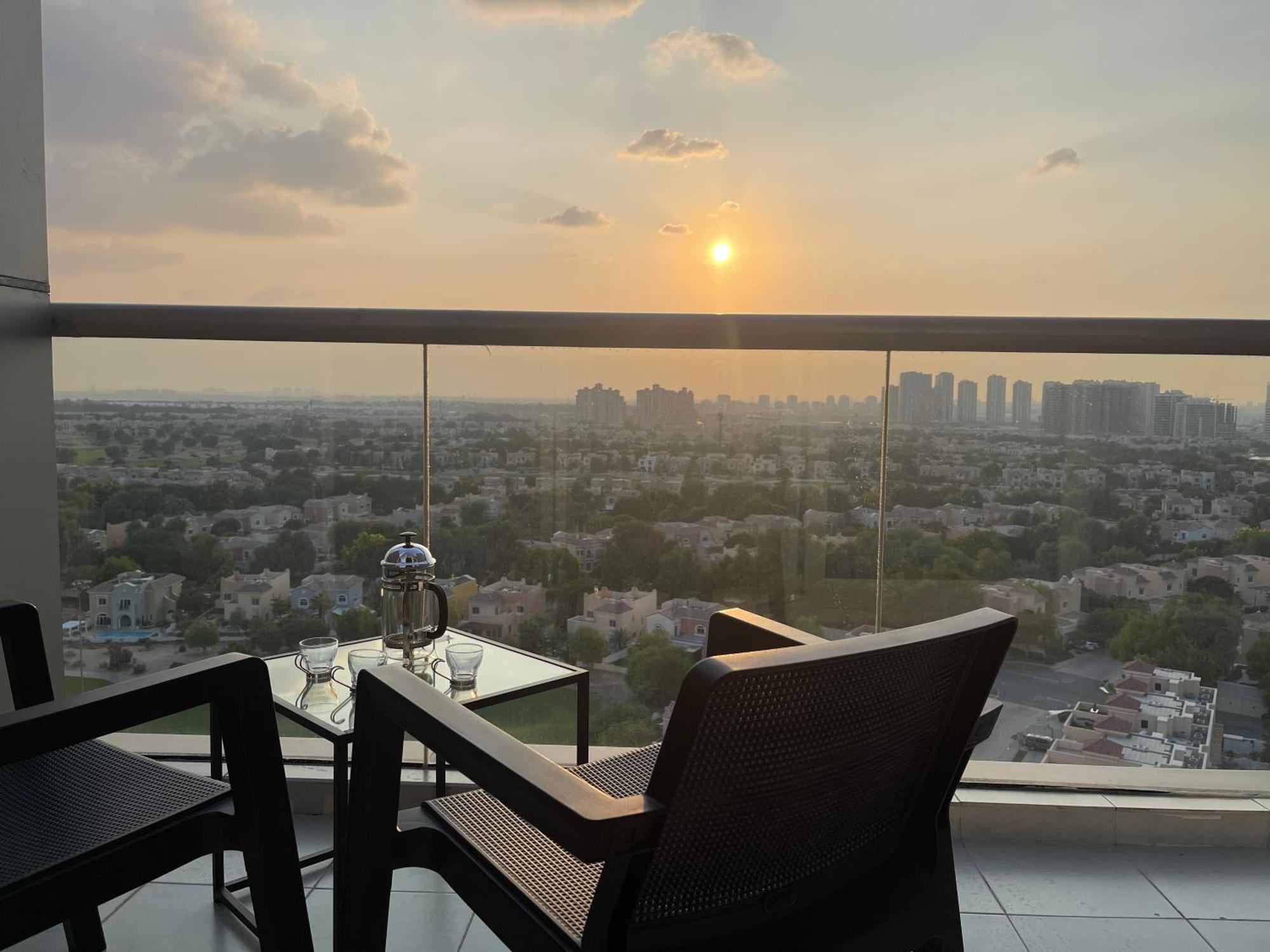 Great View, Sportcity, Parking Included, Dubai