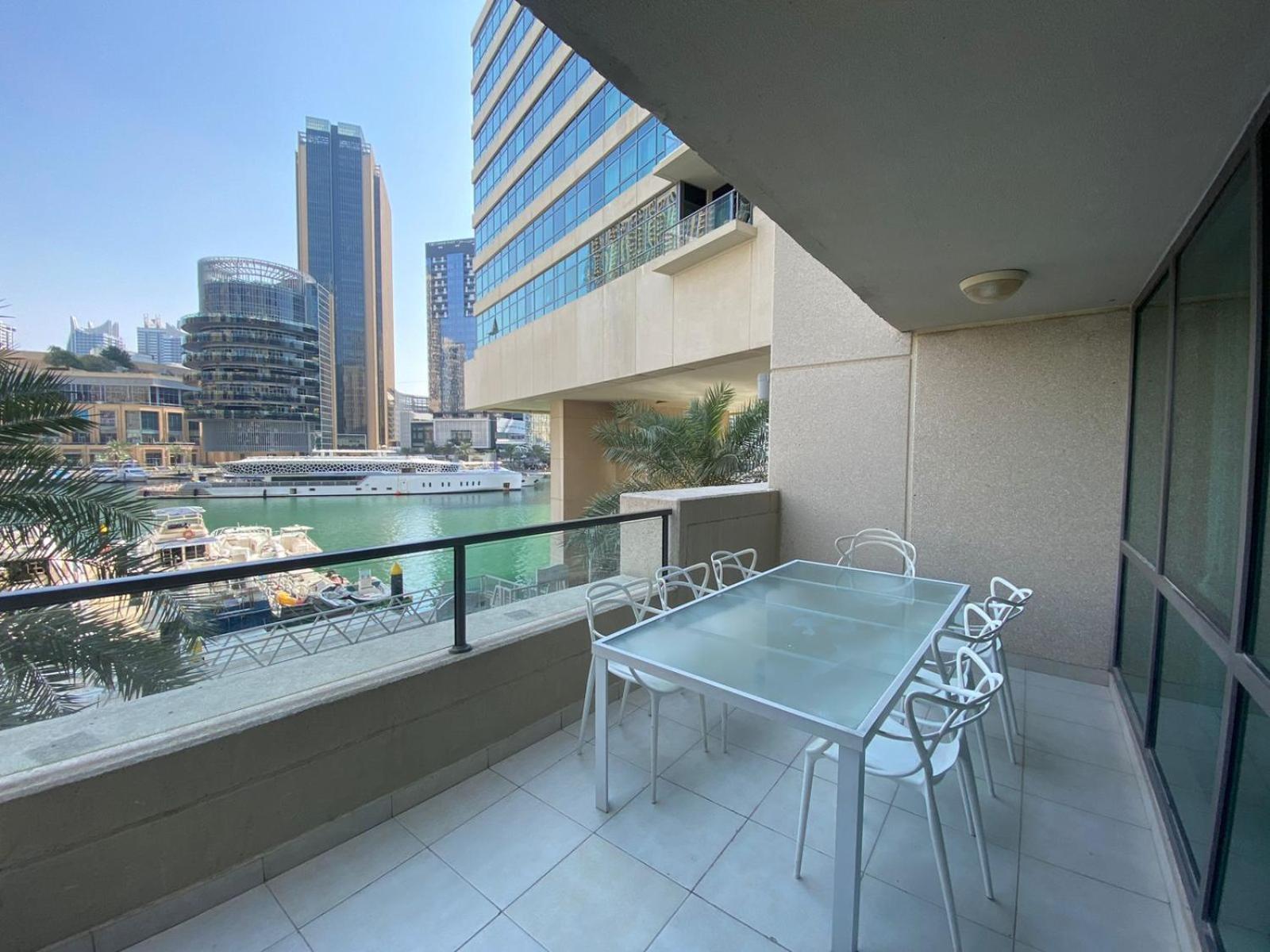 Dream Inn Apartments - Marina Quays * Dubai