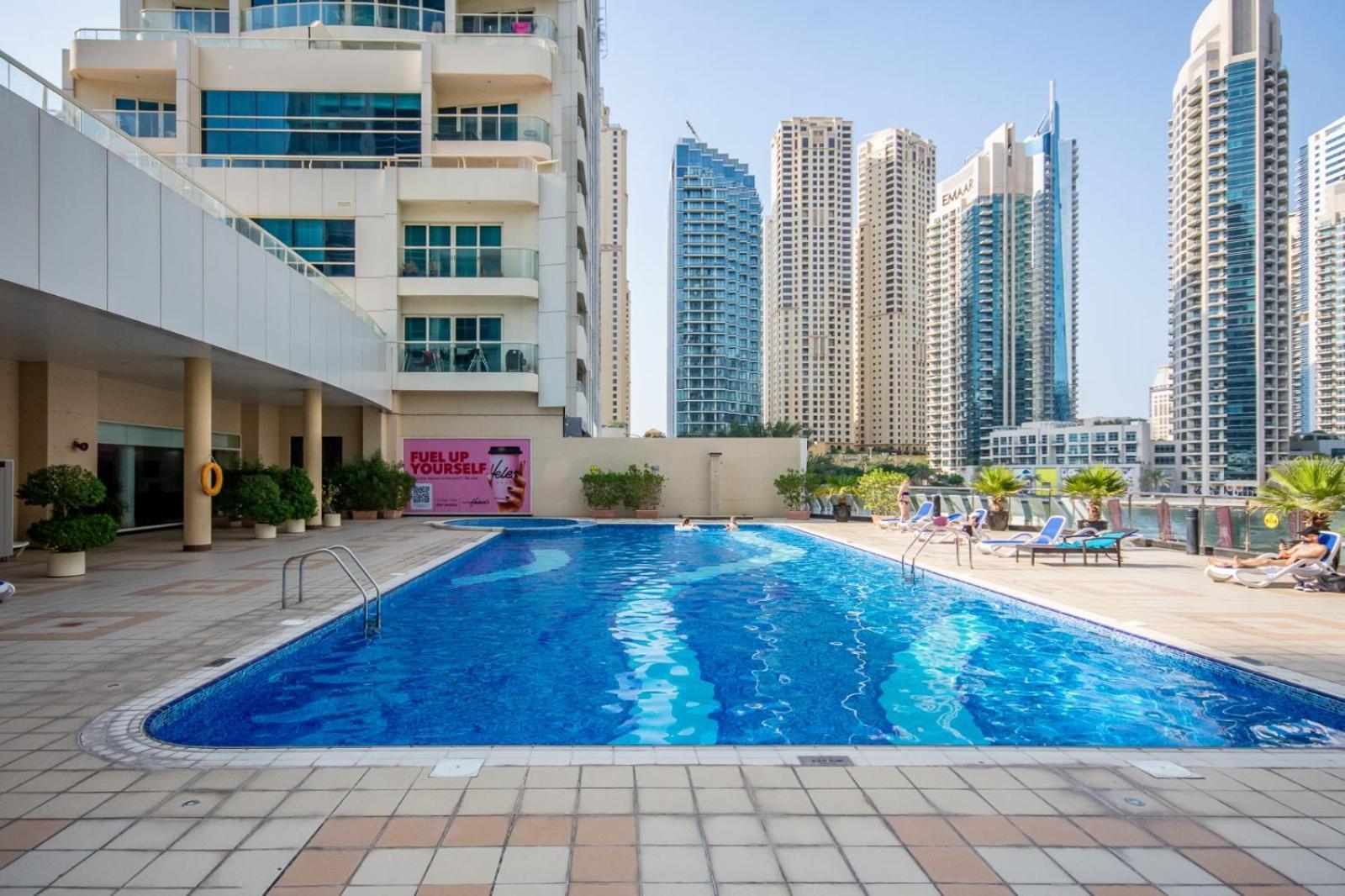 Lux Spectacular Marina View
