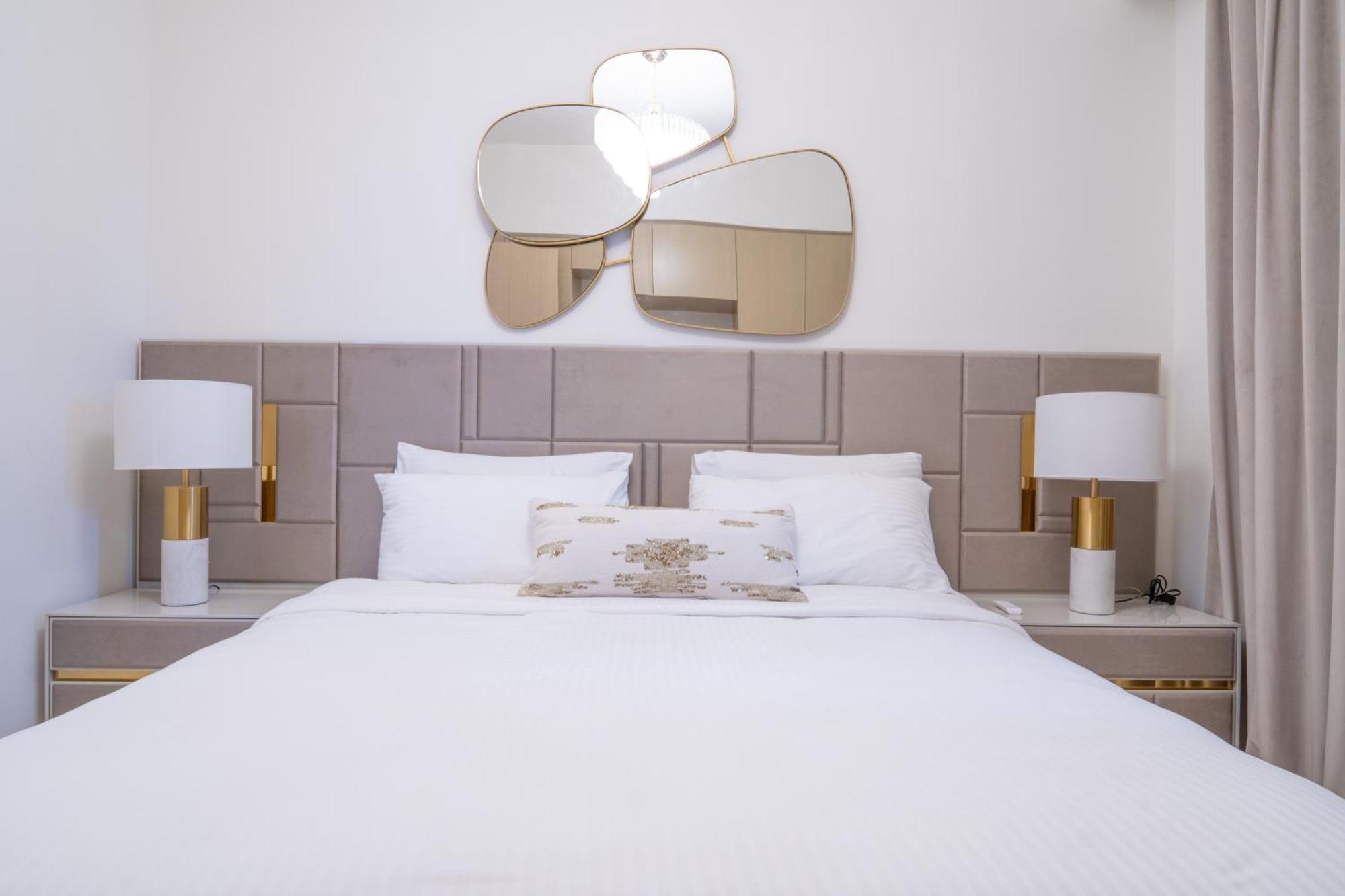 First Class 2br With Full Burj Khalifa View Apartment Dubai