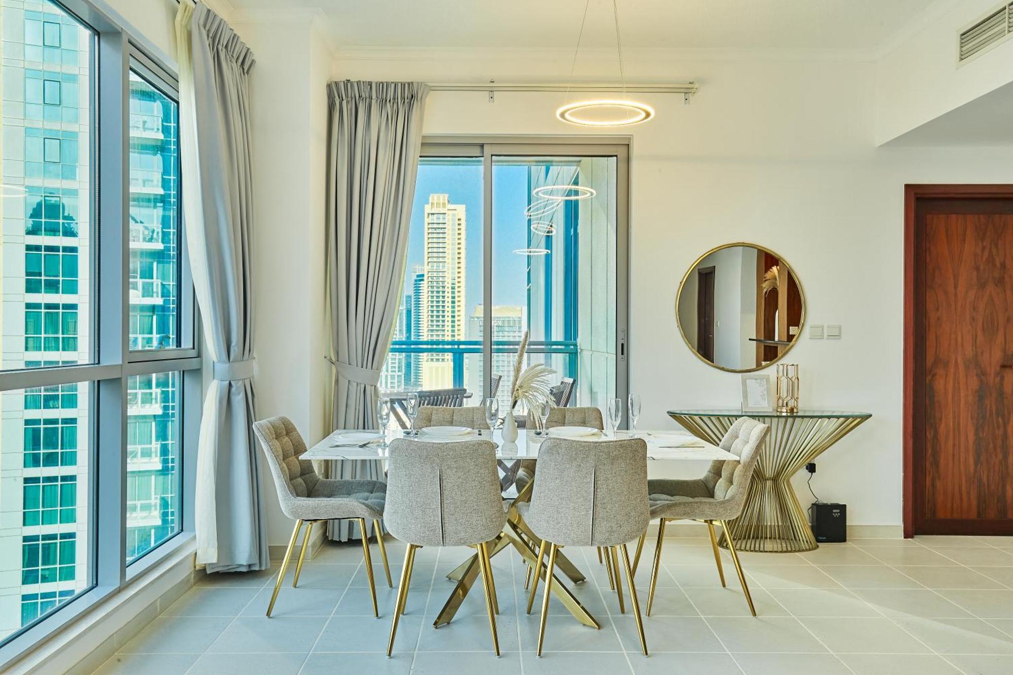 Apartment Burj Residences: Luxury With Burj Khalifa & Fountain Views
