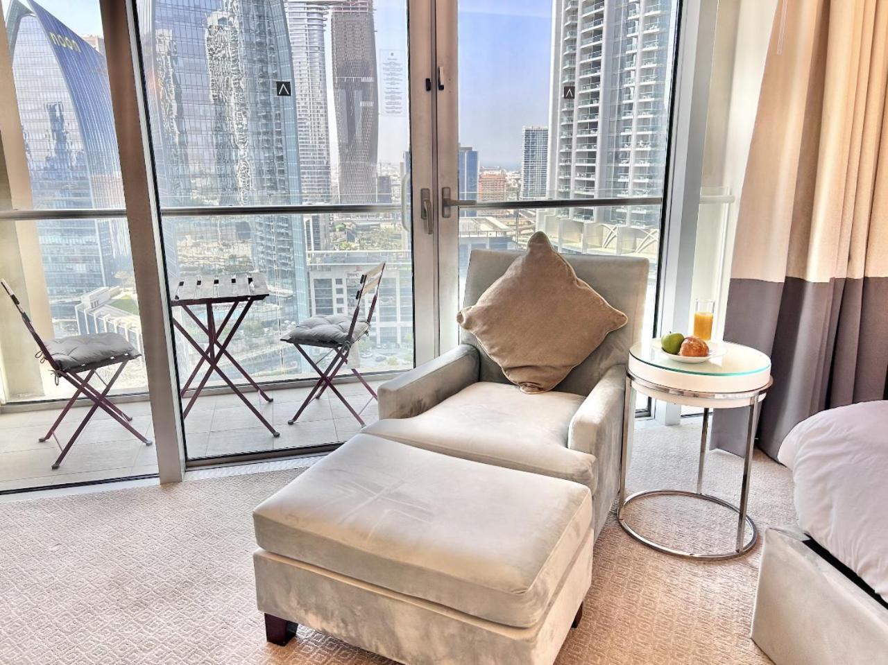 Apartment Fashion Avenue Mall Residences - With Balcony