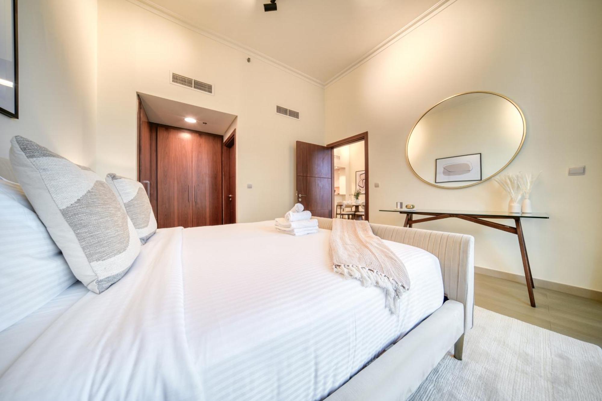 Apartment Burj Vista, Downtown - Burj Khalifa View - Mint *