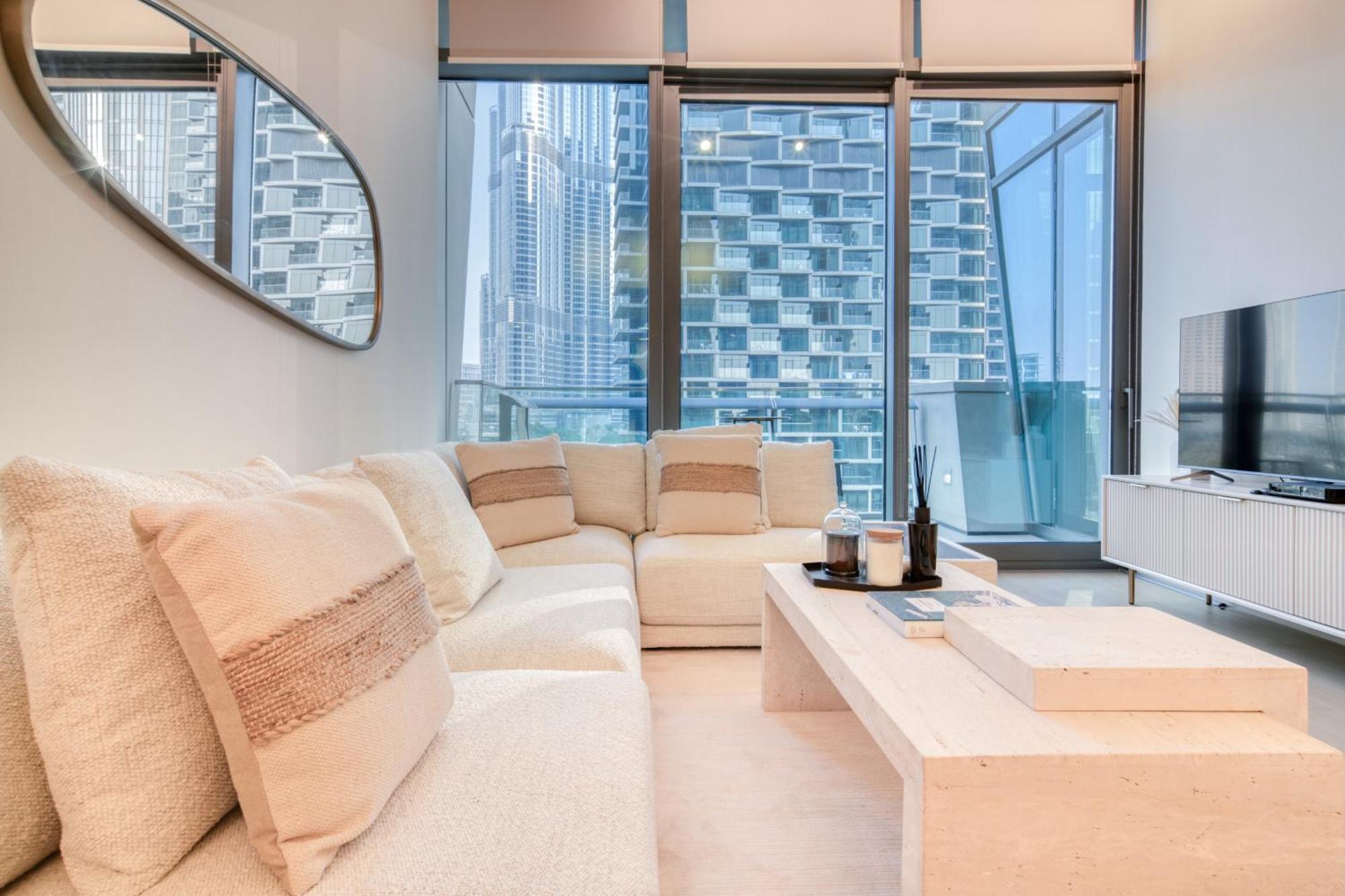 Burj Vista, Downtown - Burj Khalifa View - Mint Apartment