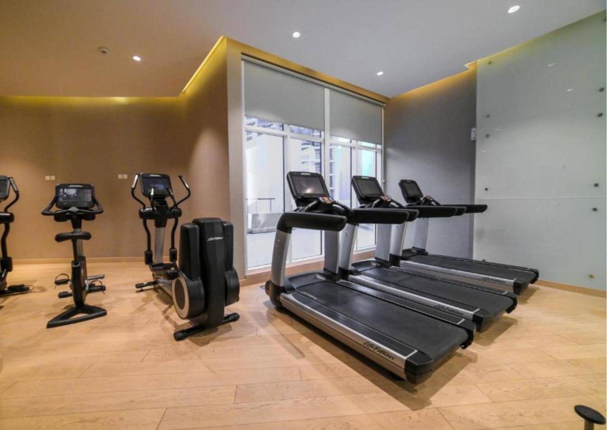Downtown Ultra Luxury - - 5 Star Facilities- 15 Min Walk To Fountain Dubai